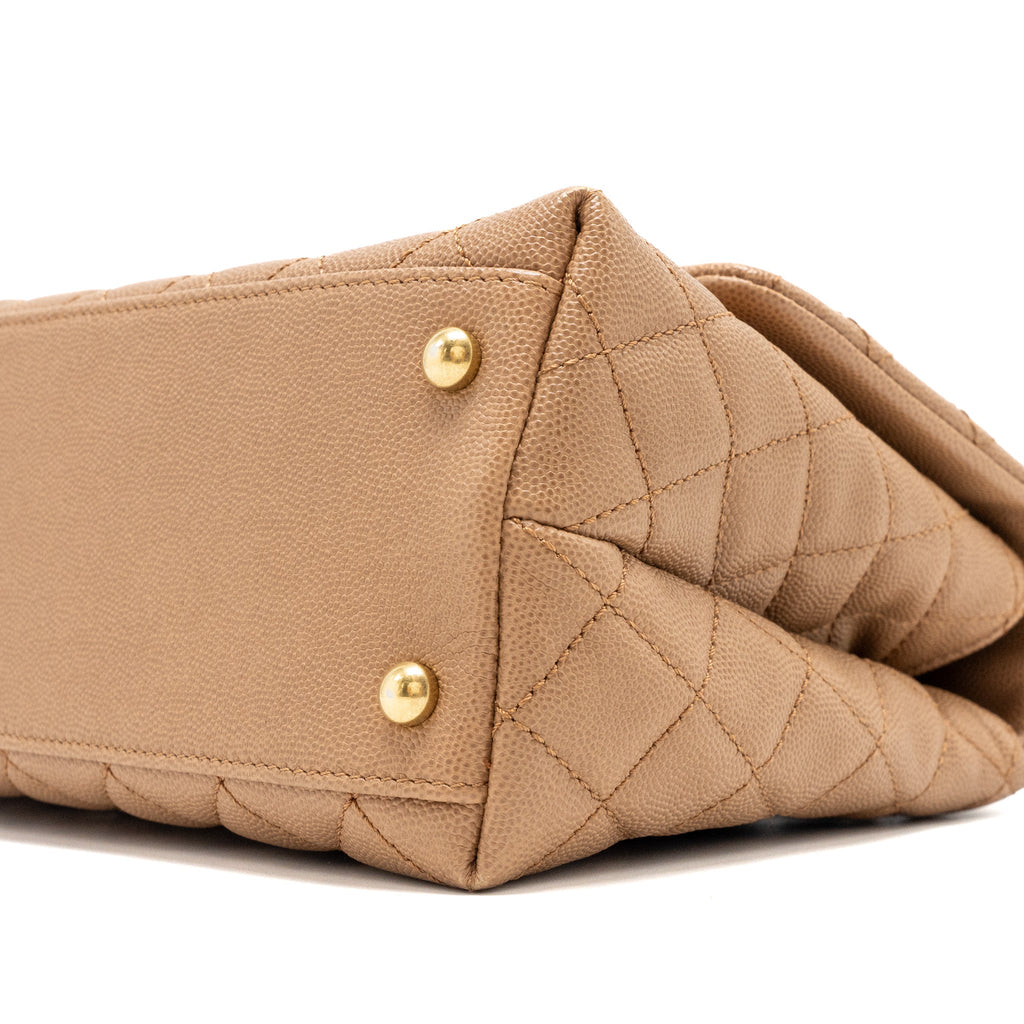 chanel-medium-coco-handle-with-lizard-handle-caviar-dark-beige-ghw