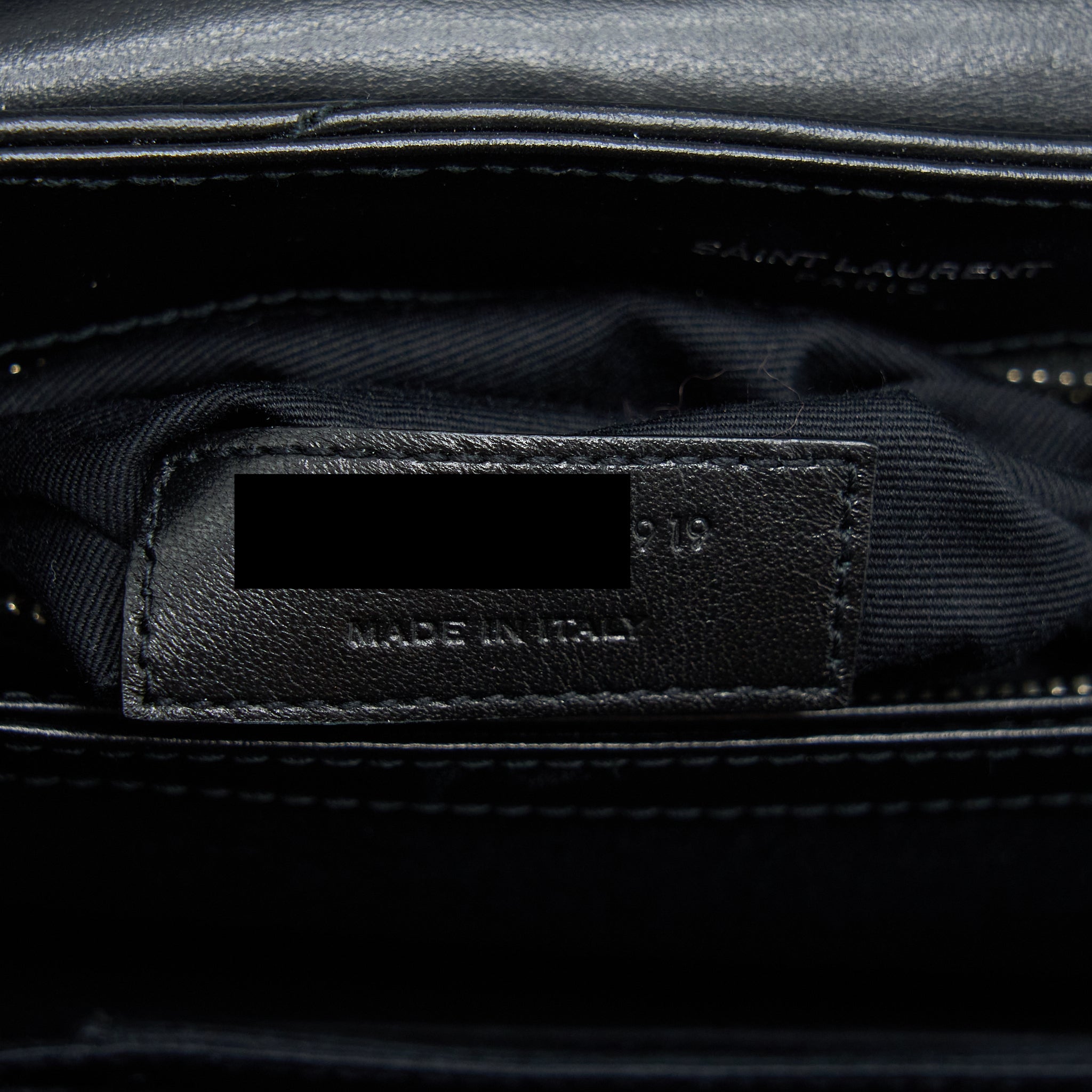 saint-laurent-ysl-toy-lou-lou-black-shw