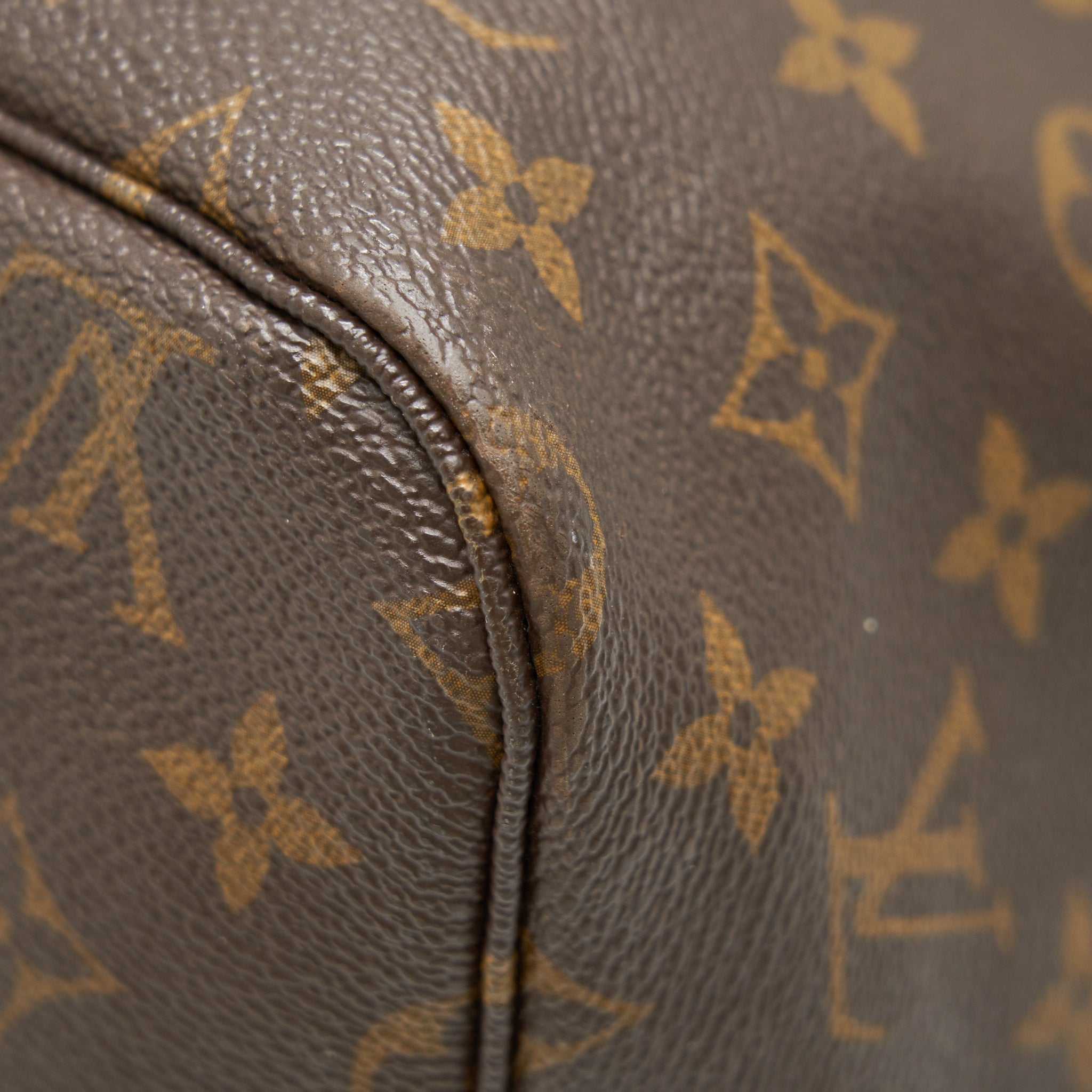 louis-vuitton-neverfull-gm-monogram-canvas