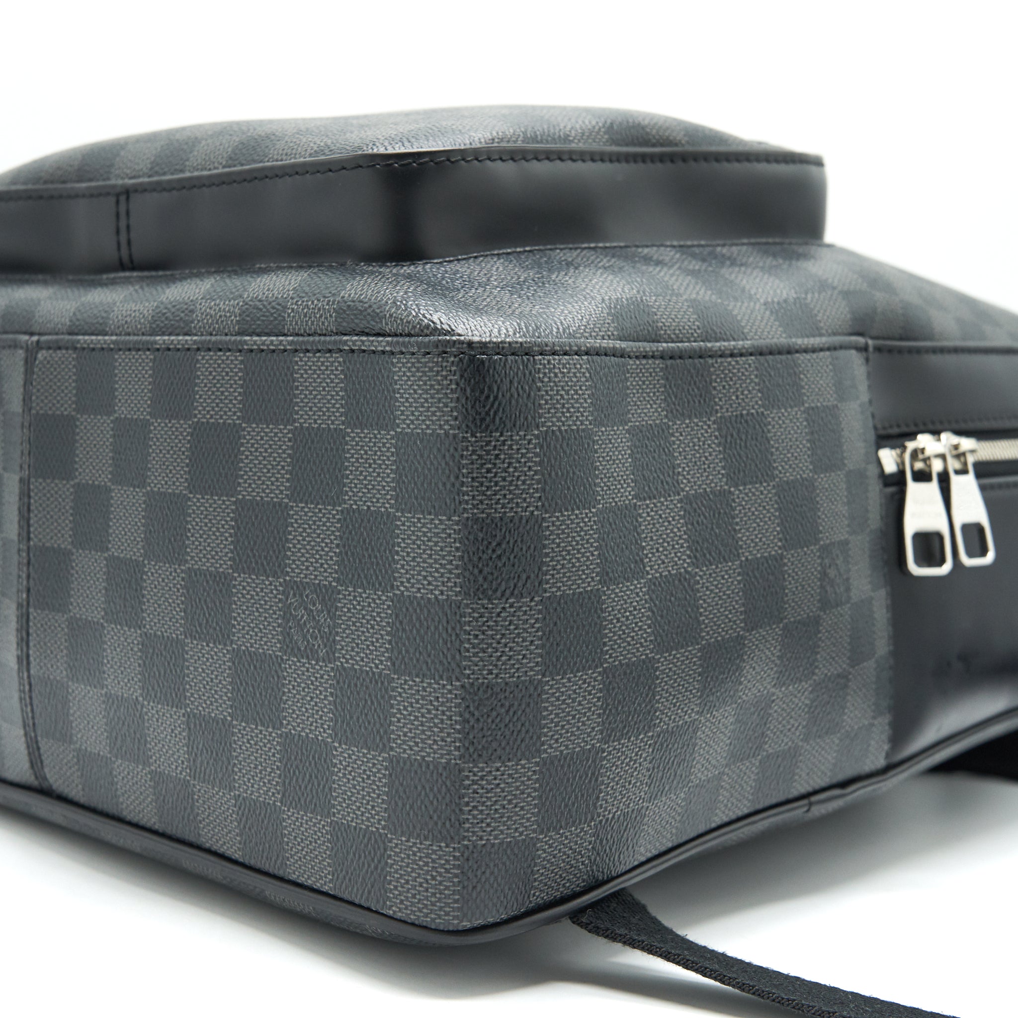 louis-vuitton-josh-backpack-damier-graphite