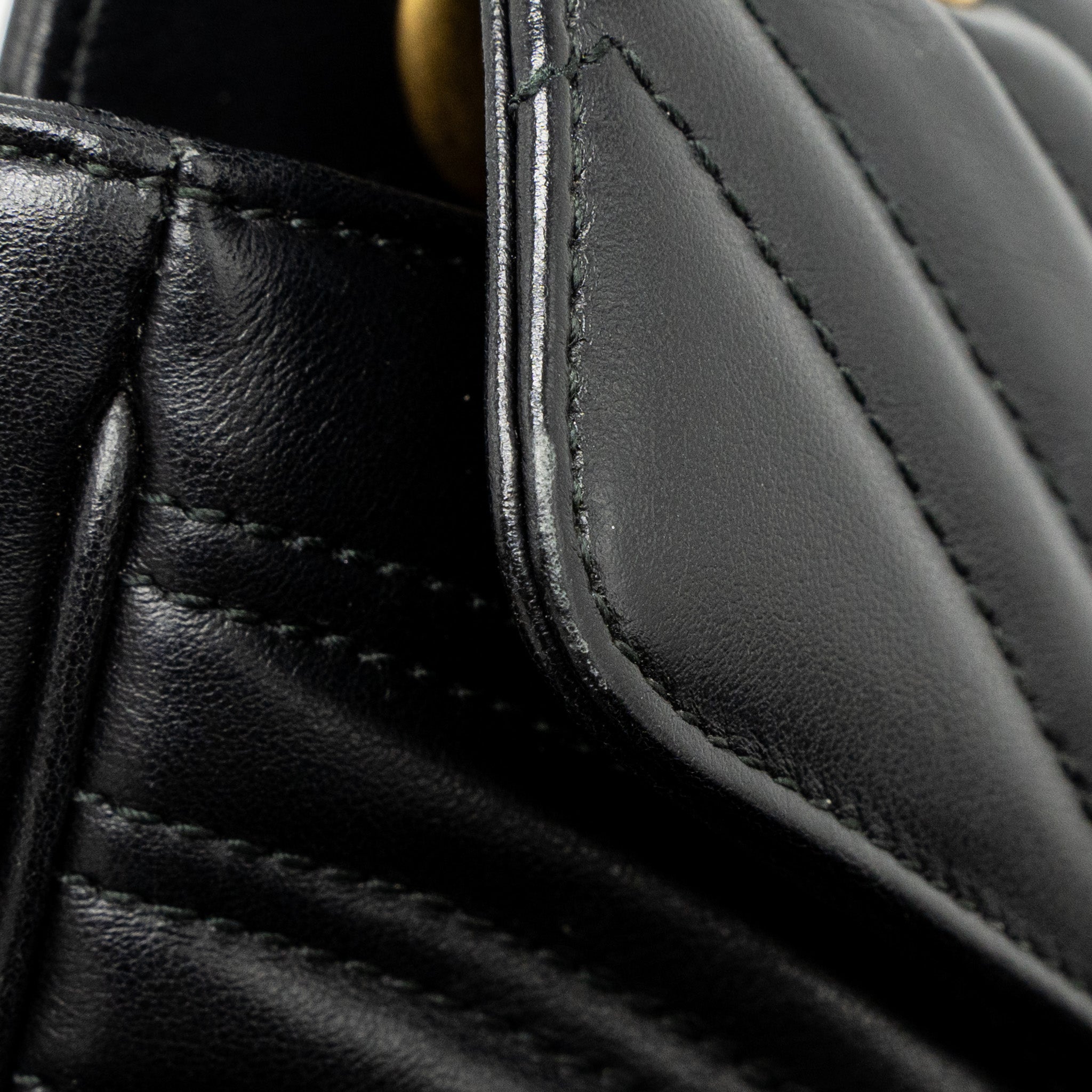 gucci-small-gg-marmont-bag-calfskin-black-ghw