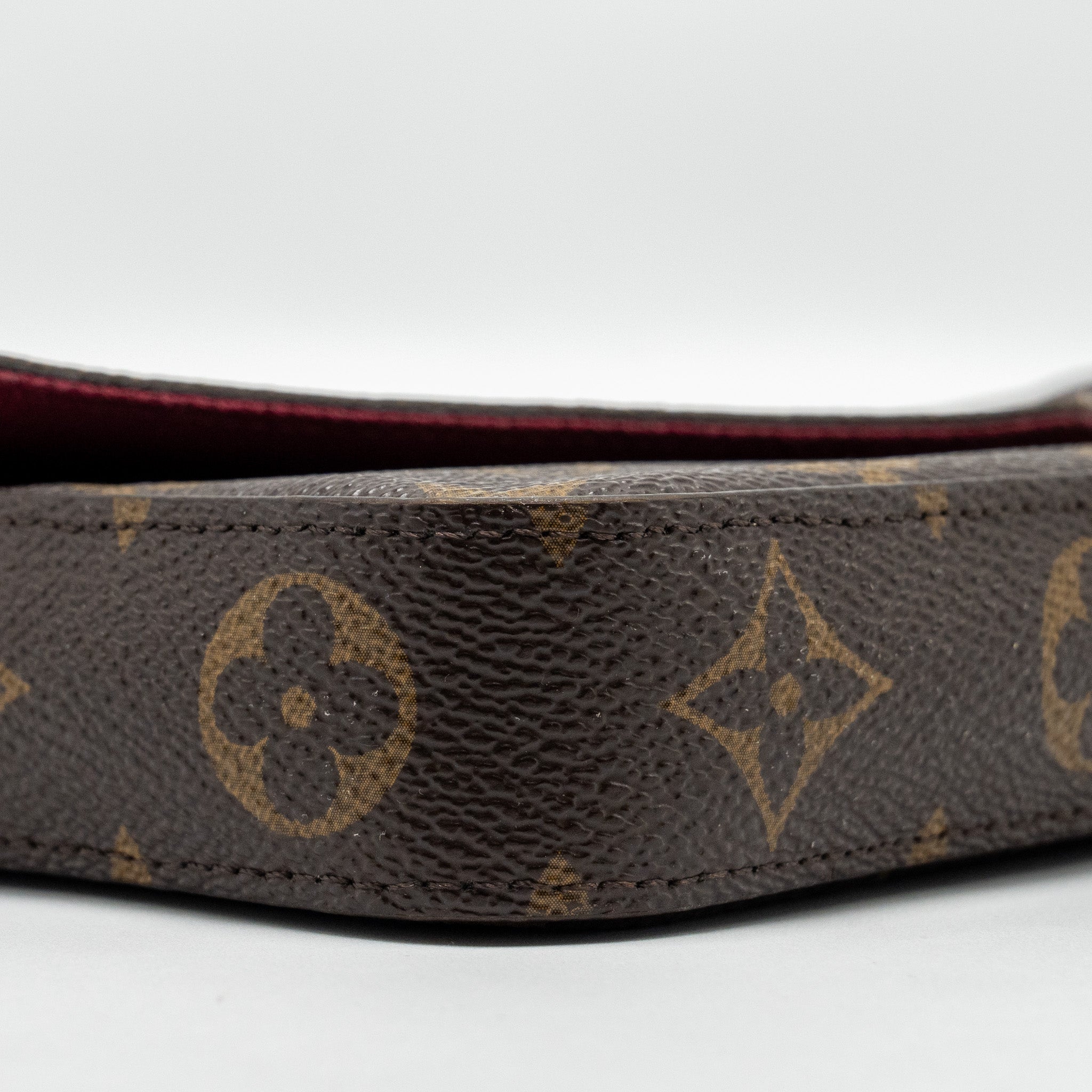 louis-vuitton-felicie-pochette-monogram-canvas-ghw-17
