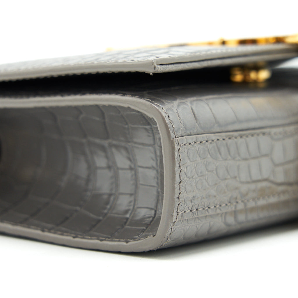 saint-laurent-ysl-kate-tassel-croc-embossed-calfskin-grey-ghw