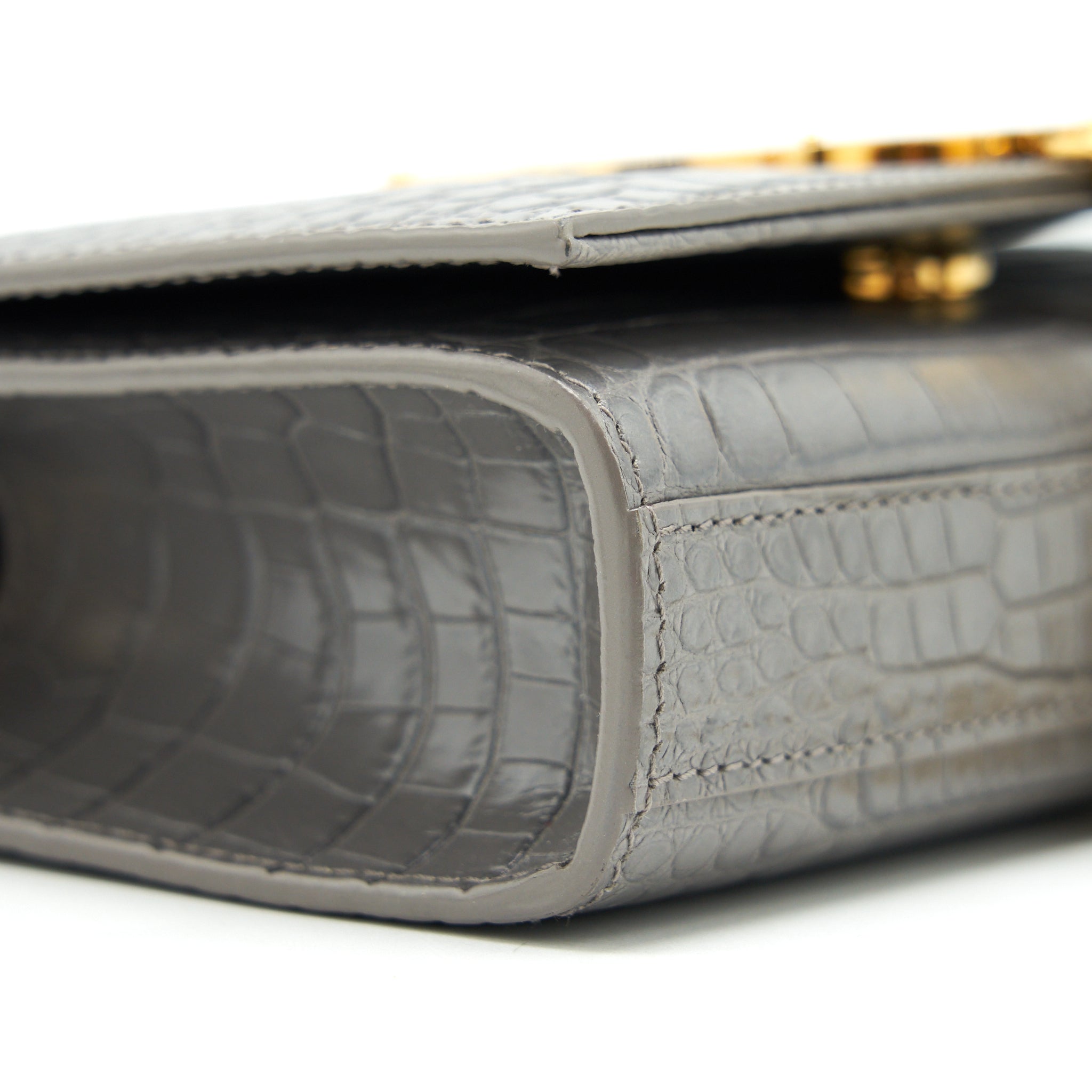 saint-laurent-ysl-kate-tassel-croc-embossed-calfskin-grey-ghw