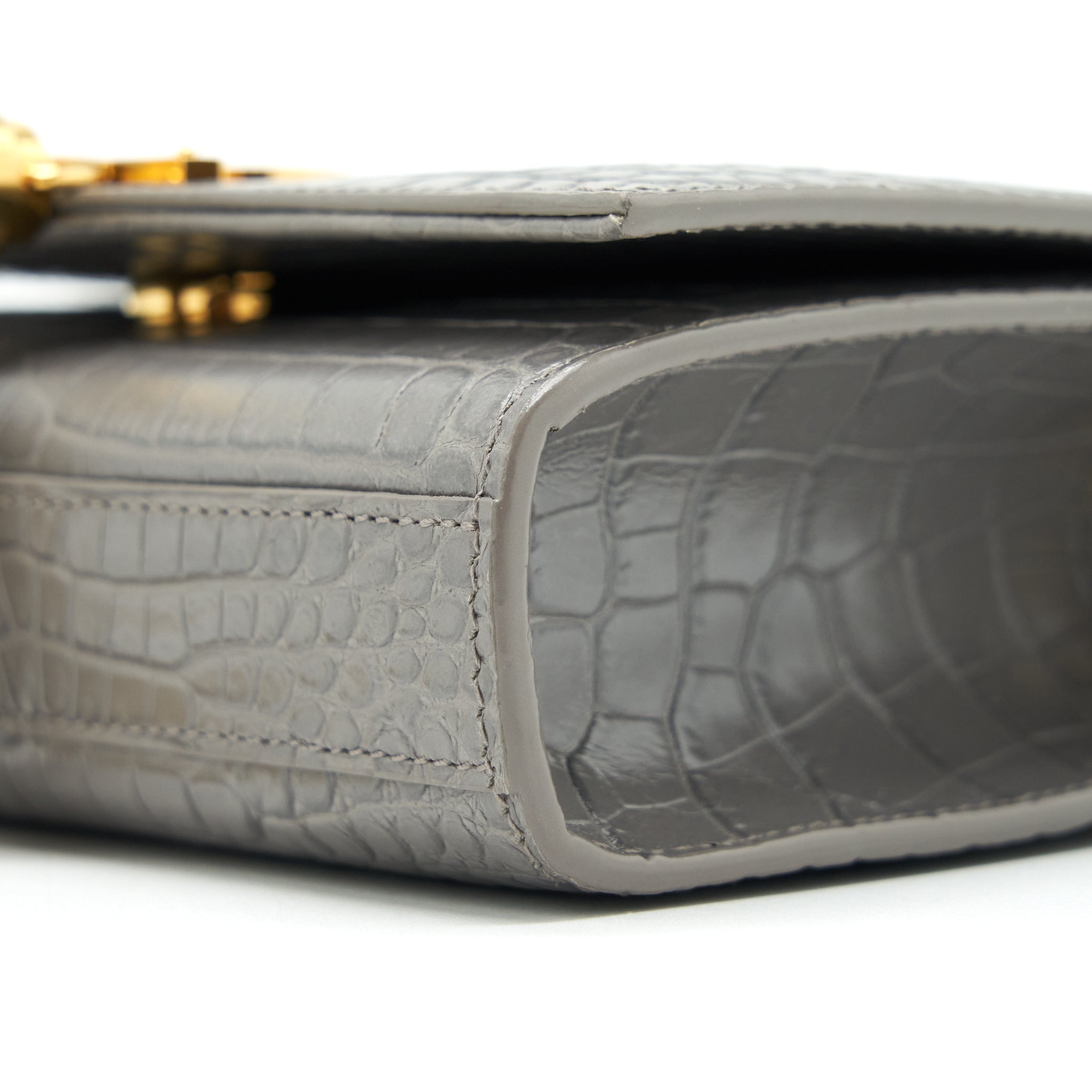 saint-laurent-ysl-kate-tassel-croc-embossed-calfskin-grey-ghw
