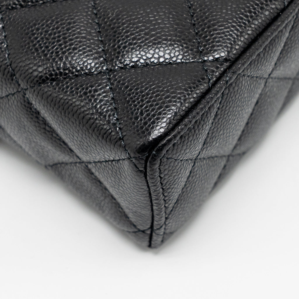 chanel-25p-cc-top-handle-vanity-with-chain-caviar-black-lghwmicrochip-3