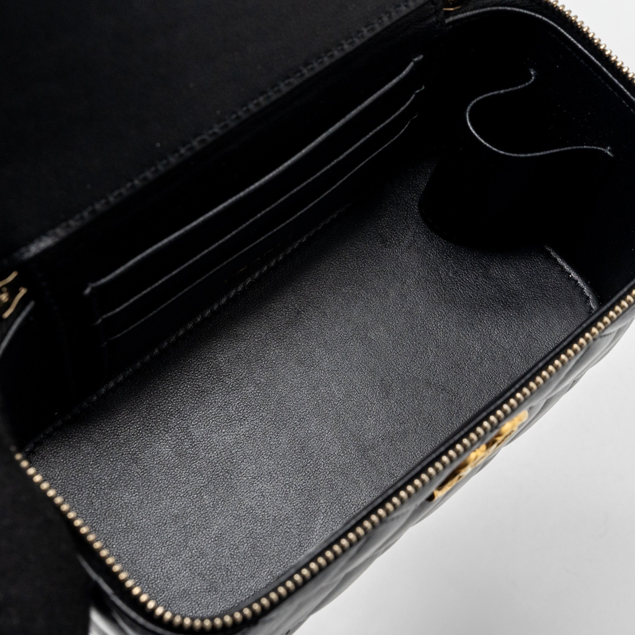 chanel-22k-gold-pillar-long-vanity-with-adjustable-chain-lambskin-black-ghw-microchip