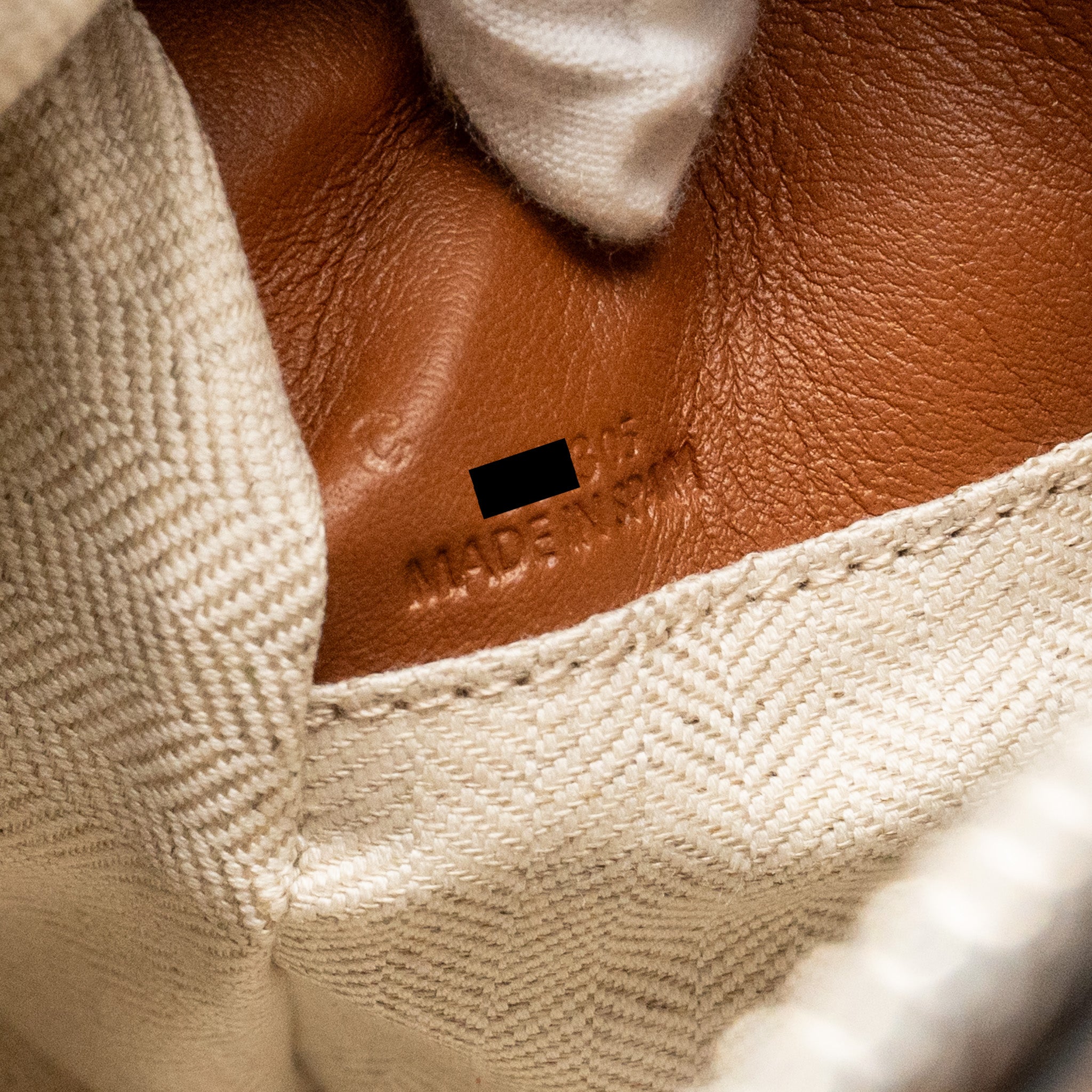 loewe-small-puzzle-bag-calfskin-tan-ghw