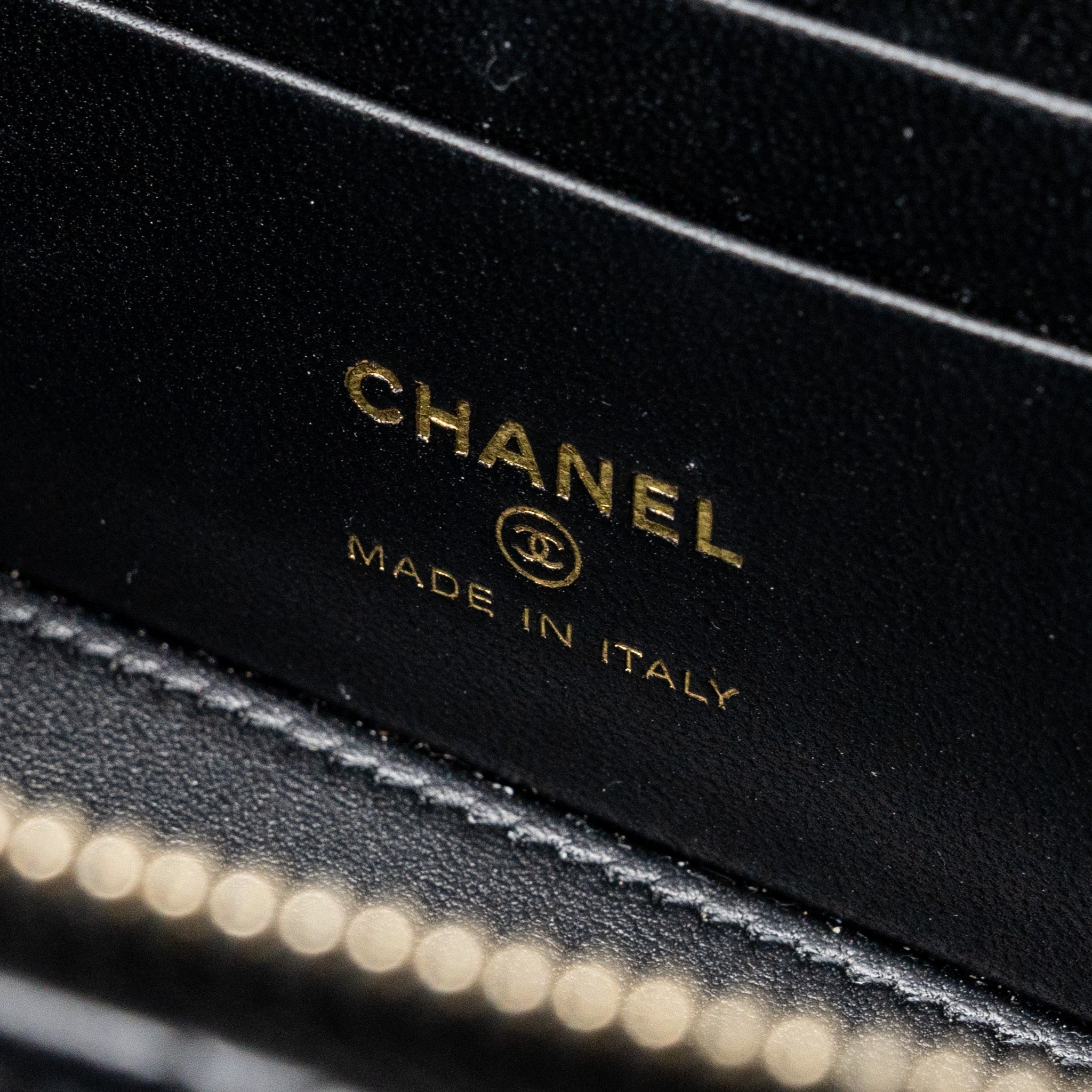 chanel-22k-gold-pillar-long-vanity-with-adjustable-chain-lambskin-black-ghw-microchip
