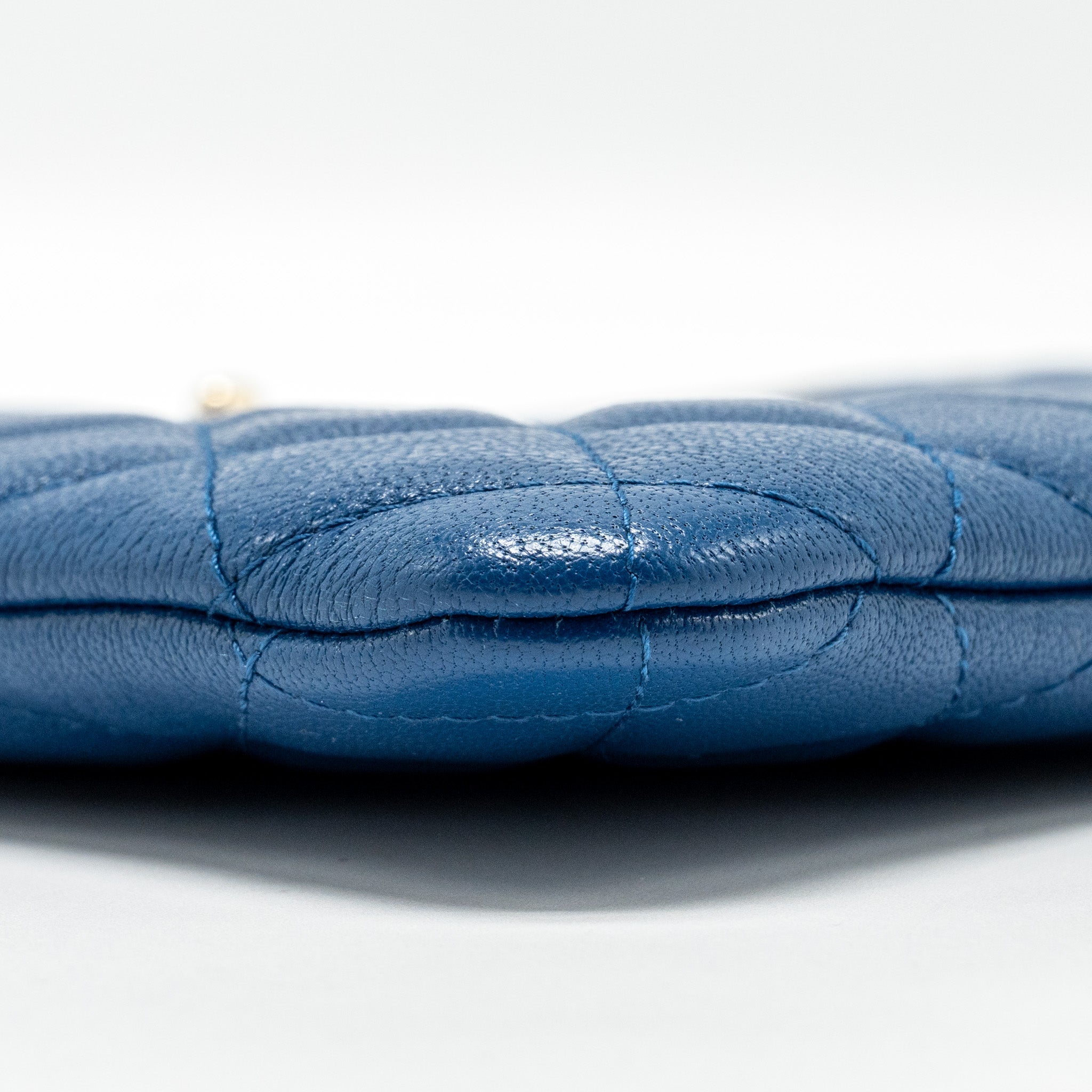 chanel-cc-logo-quilted-zip-pouch-clutch-lambskin-black-blue-ghw