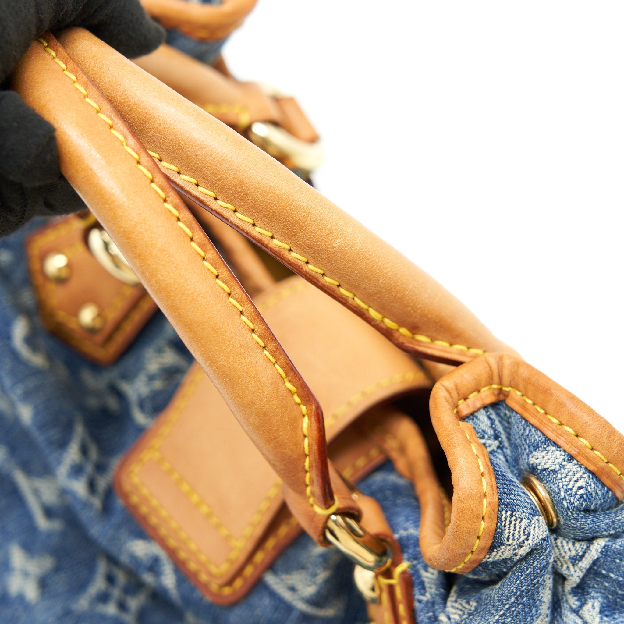 louis-vuitton-vintage-mini-pretty-bag