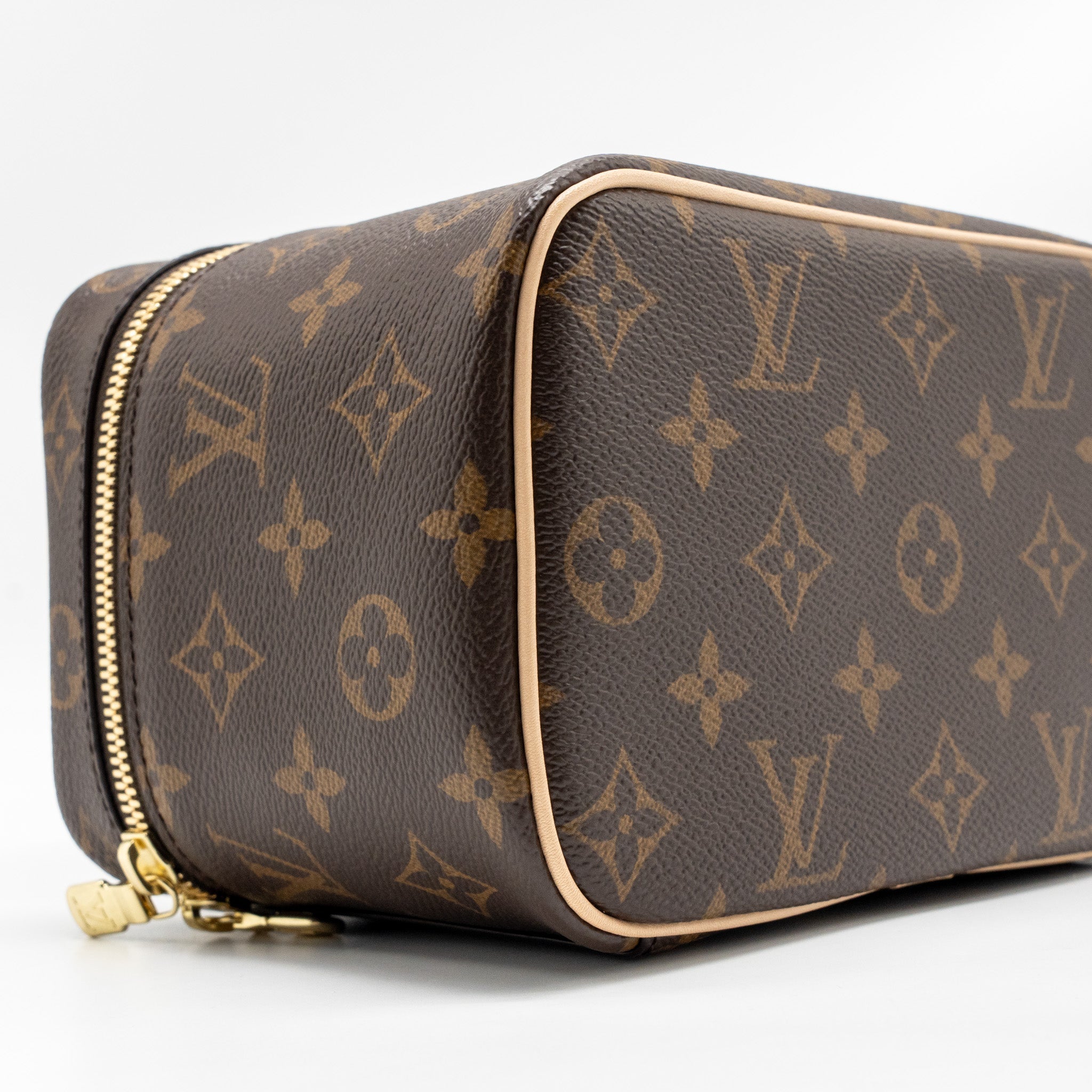 louis-vuitton-nice-mini-monogram-canvas-ghw-5