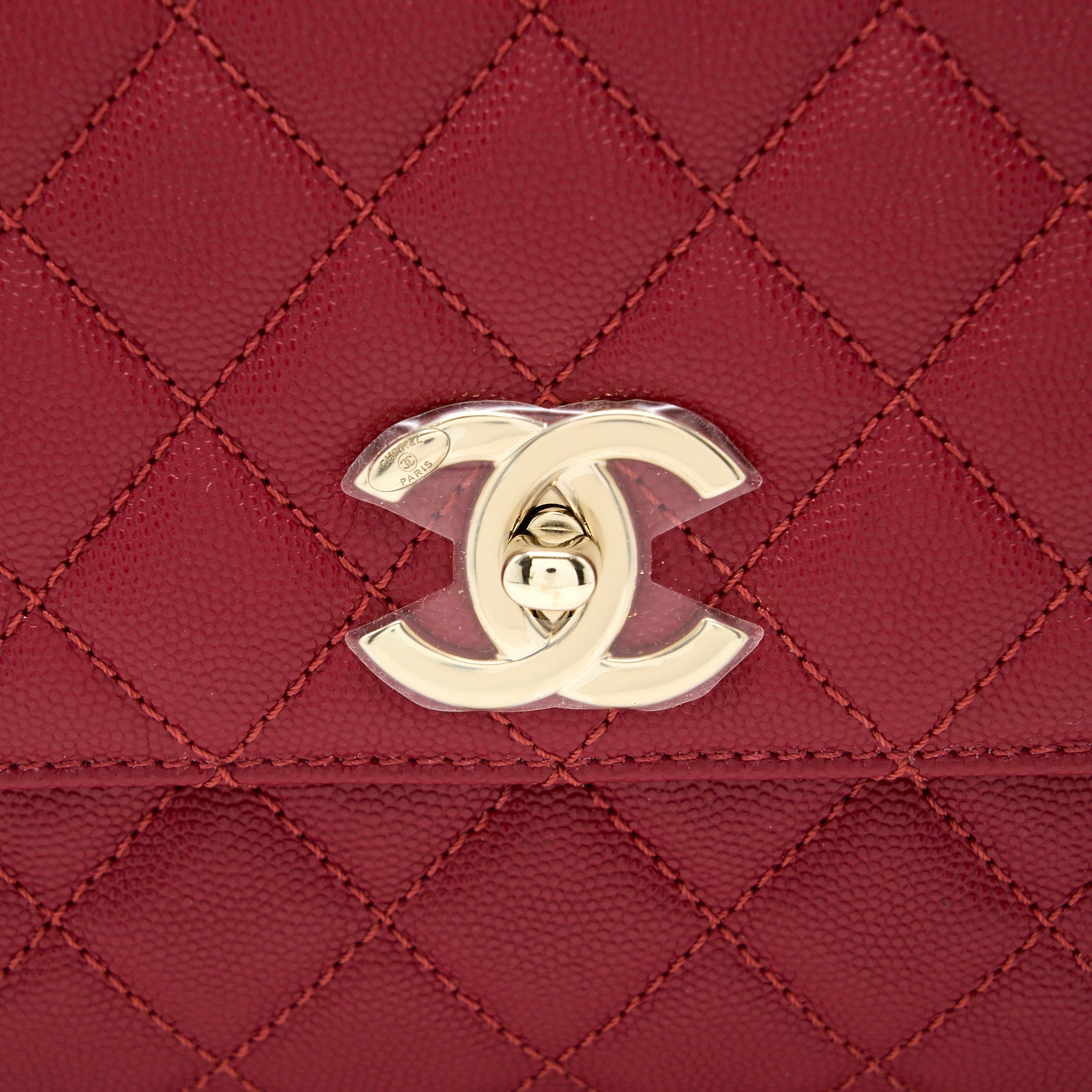 chanel-medium-coco-handle-caviar-red-lghw-microchip