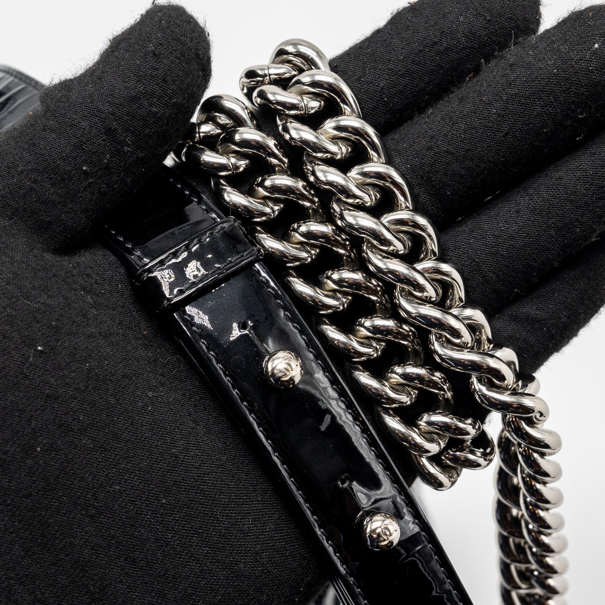 chanel-small-boy-bag-patent-black-with-multicolour-hardware