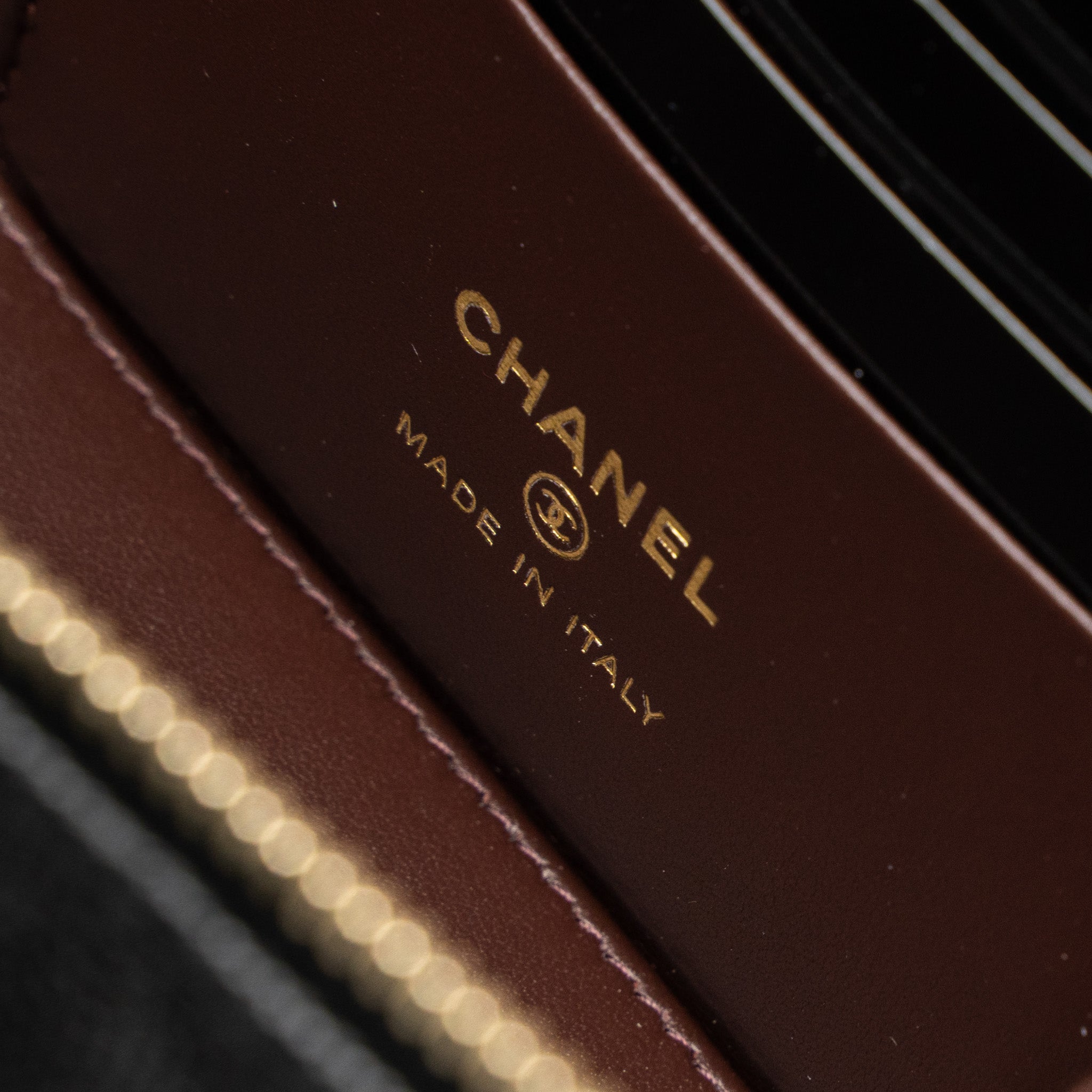 copy-of-chanel-long-vanity-with-chain-caviar-black-lghw-microchip