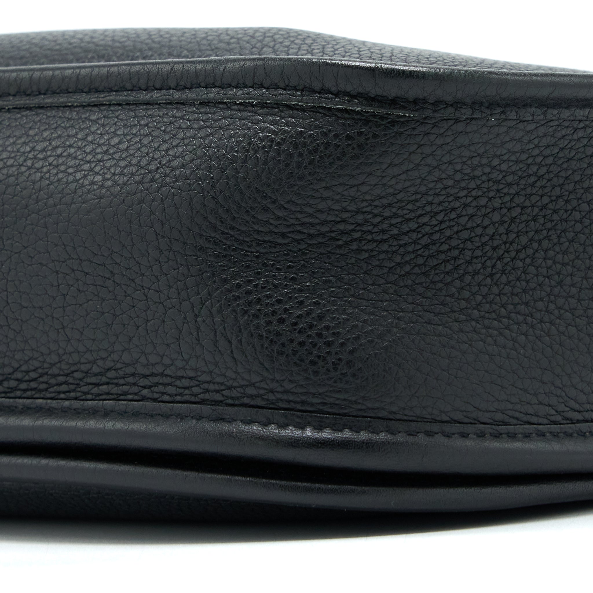 hermes-evelyn-29-clemence-black-shw-stamp-square-k