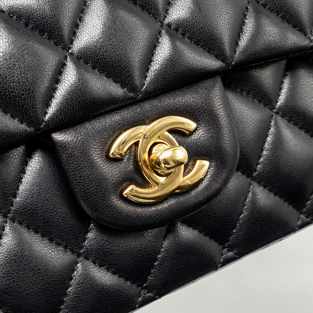 chanel-medium-classic-double-flap-bag-lambskin-black-ghw-copy-2