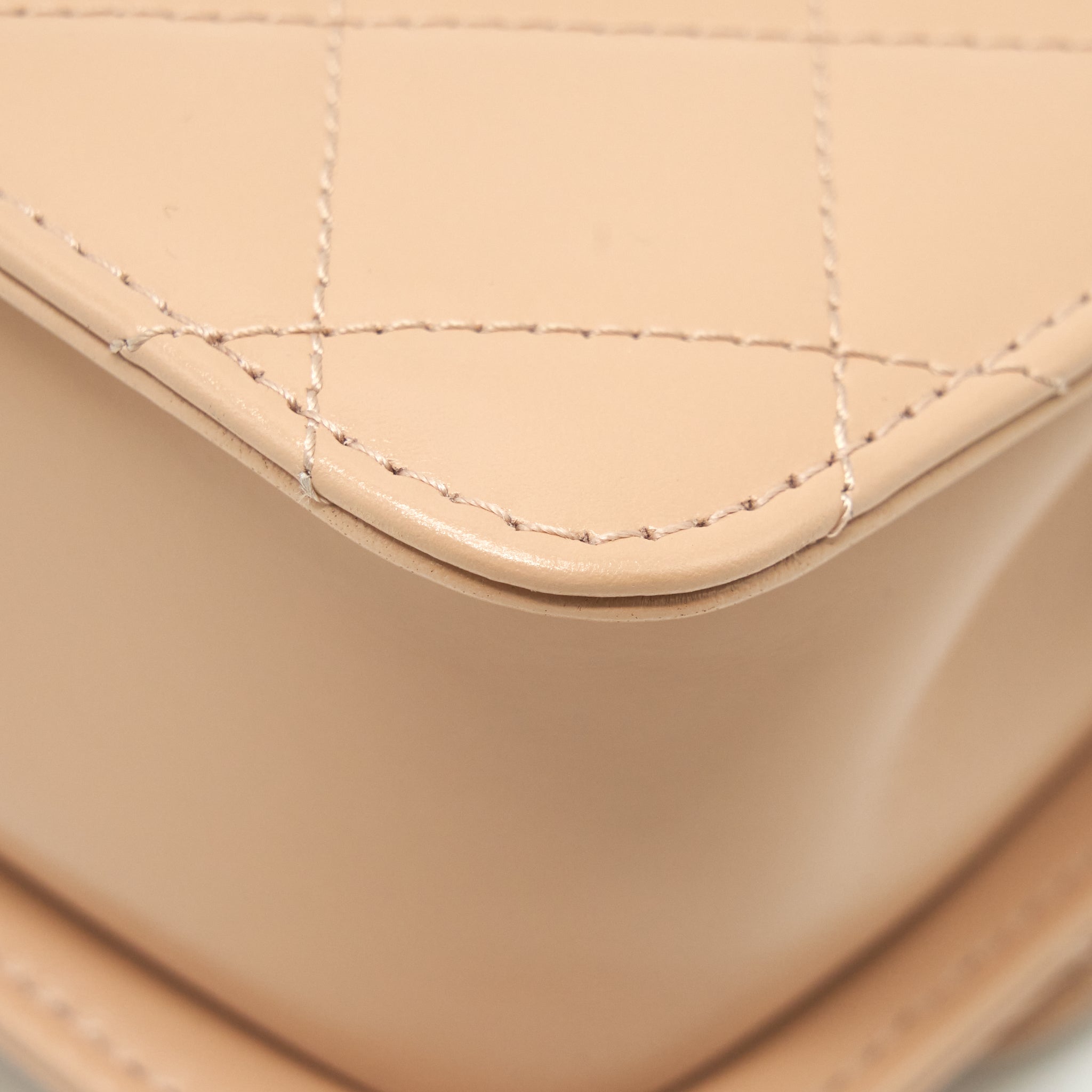 chanel-21a-gold-crush-flap-bag-calfskin-beige-ghw-1