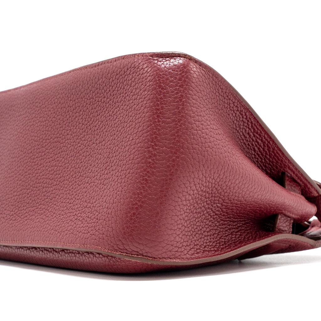 hermes-jypsiere-28-clemence-rouge-grenat-shw-stamp-square-p