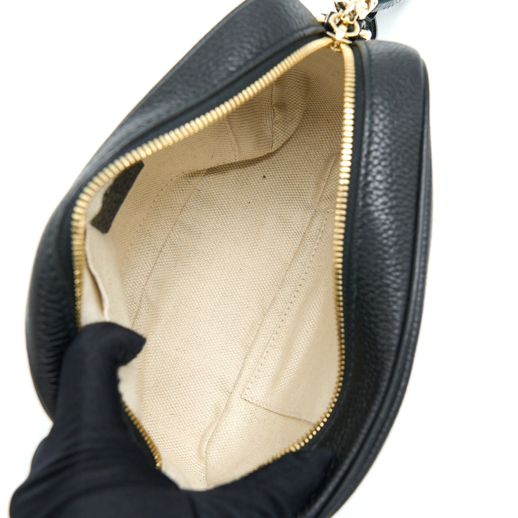 gucci-soho-camera-disco-bag-calfskin-black-ghw