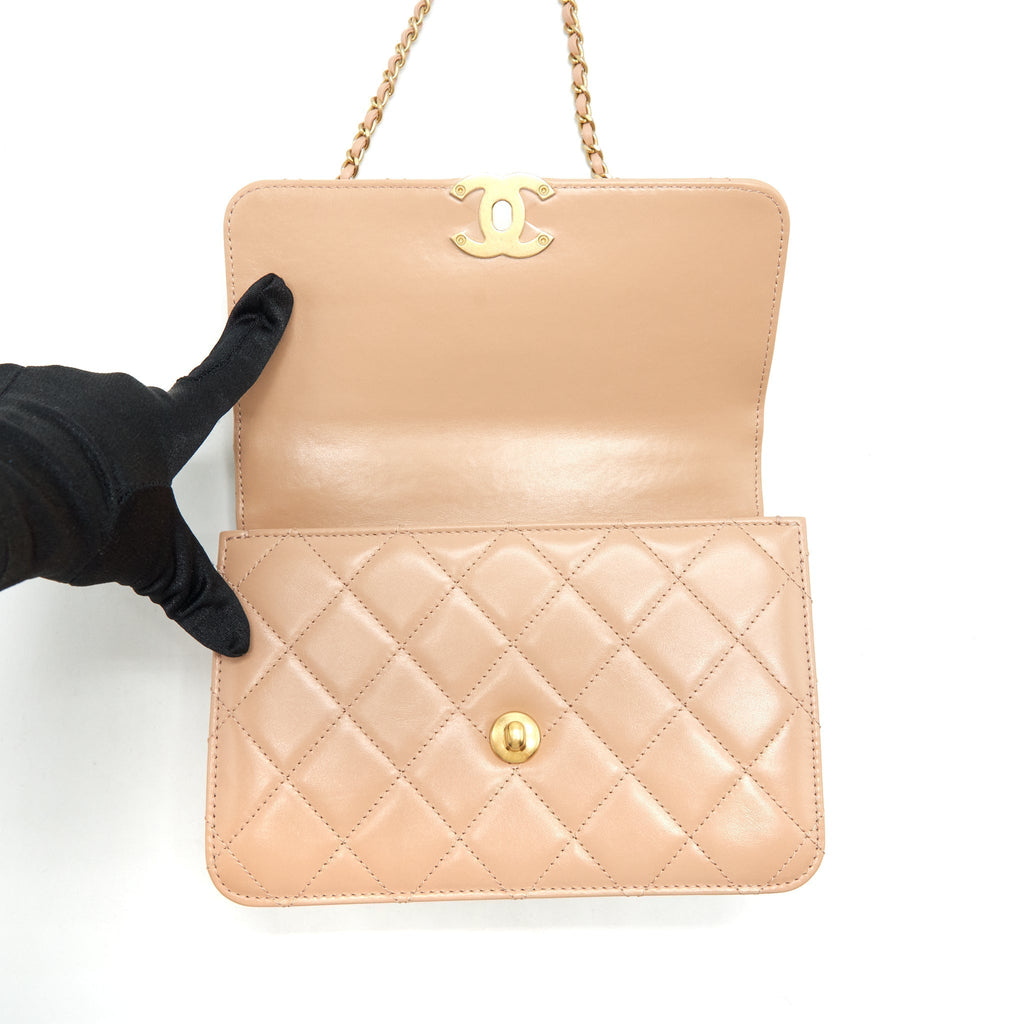 chanel-21a-gold-crush-flap-bag-calfskin-beige-ghw-1