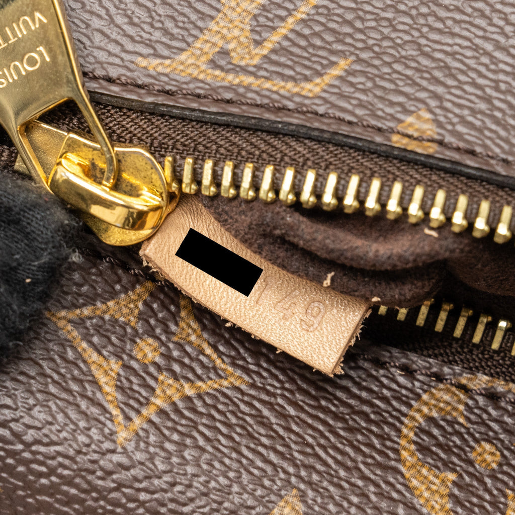 louis-vuitton-pochette-metis-monogram-canvas-with-ghw-1