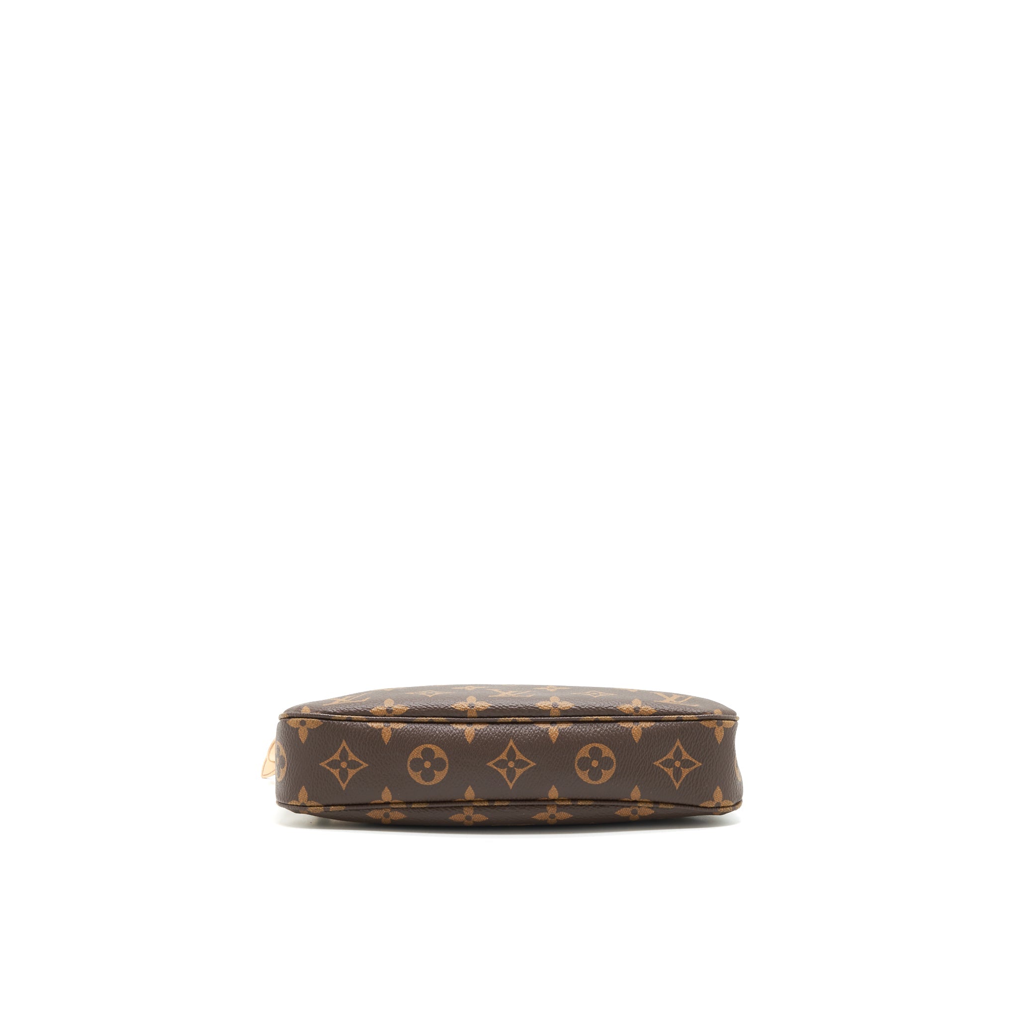 louis-vuitton-pochette-accessories-monogram-canvas-3