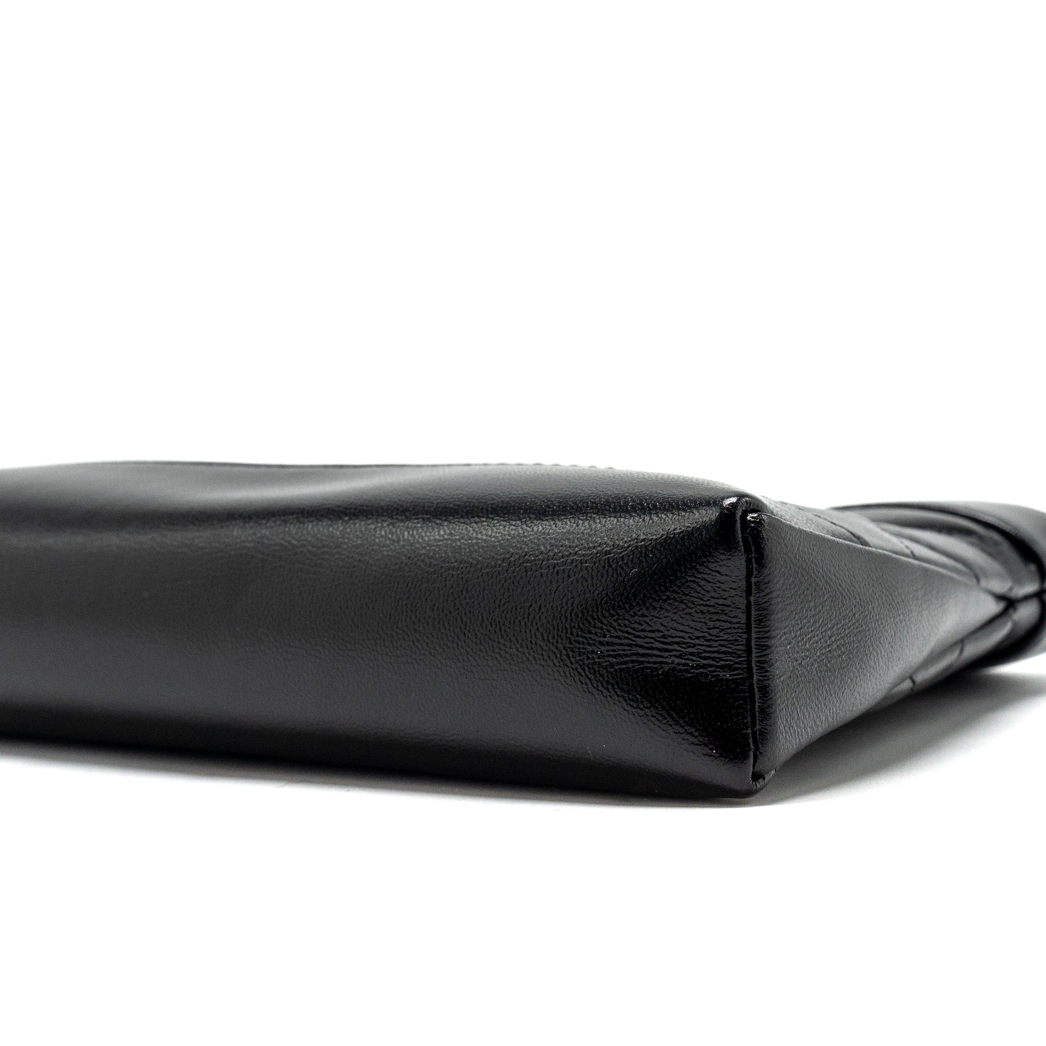 chanel-24s-mini-31-clutch-with-chain-shiny-lambskin-black-lghw-microchip-copy