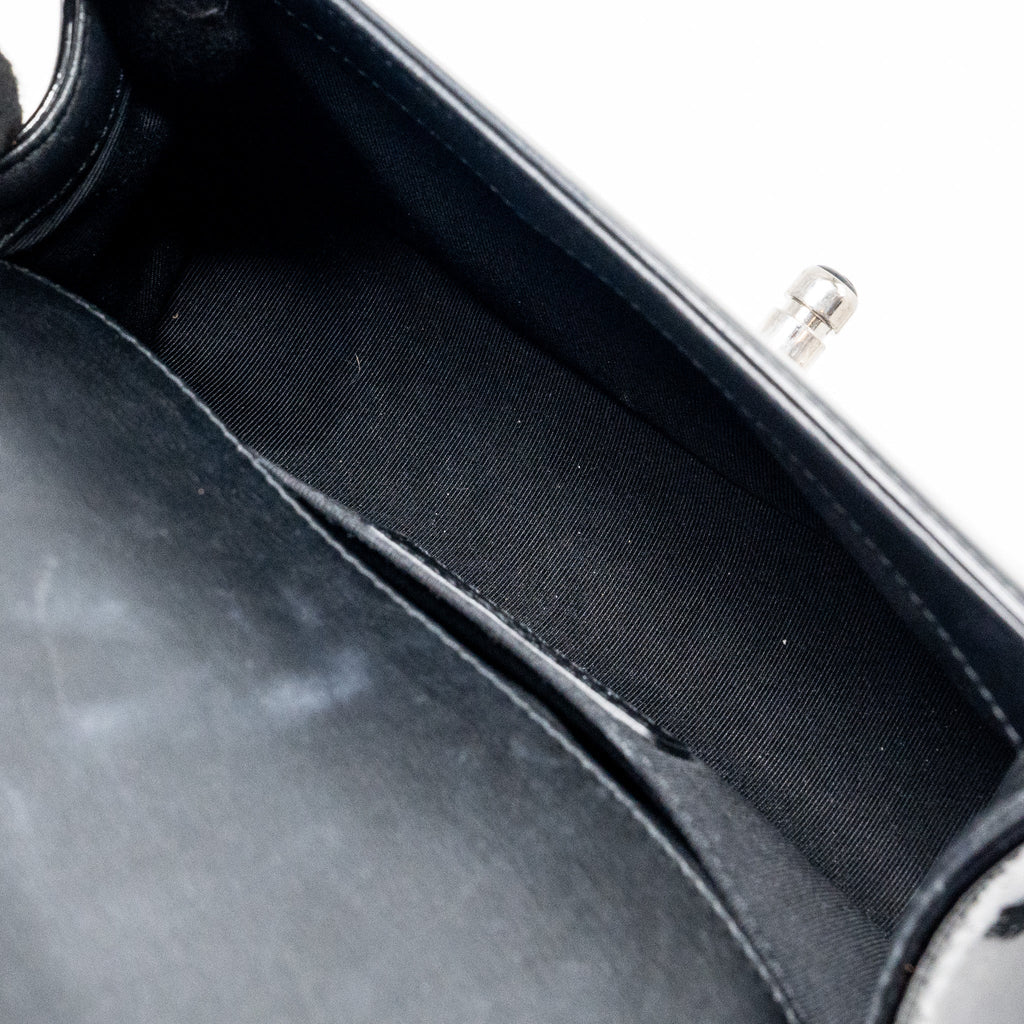 chanel-small-boy-bag-patent-black-with-multicolour-hardware