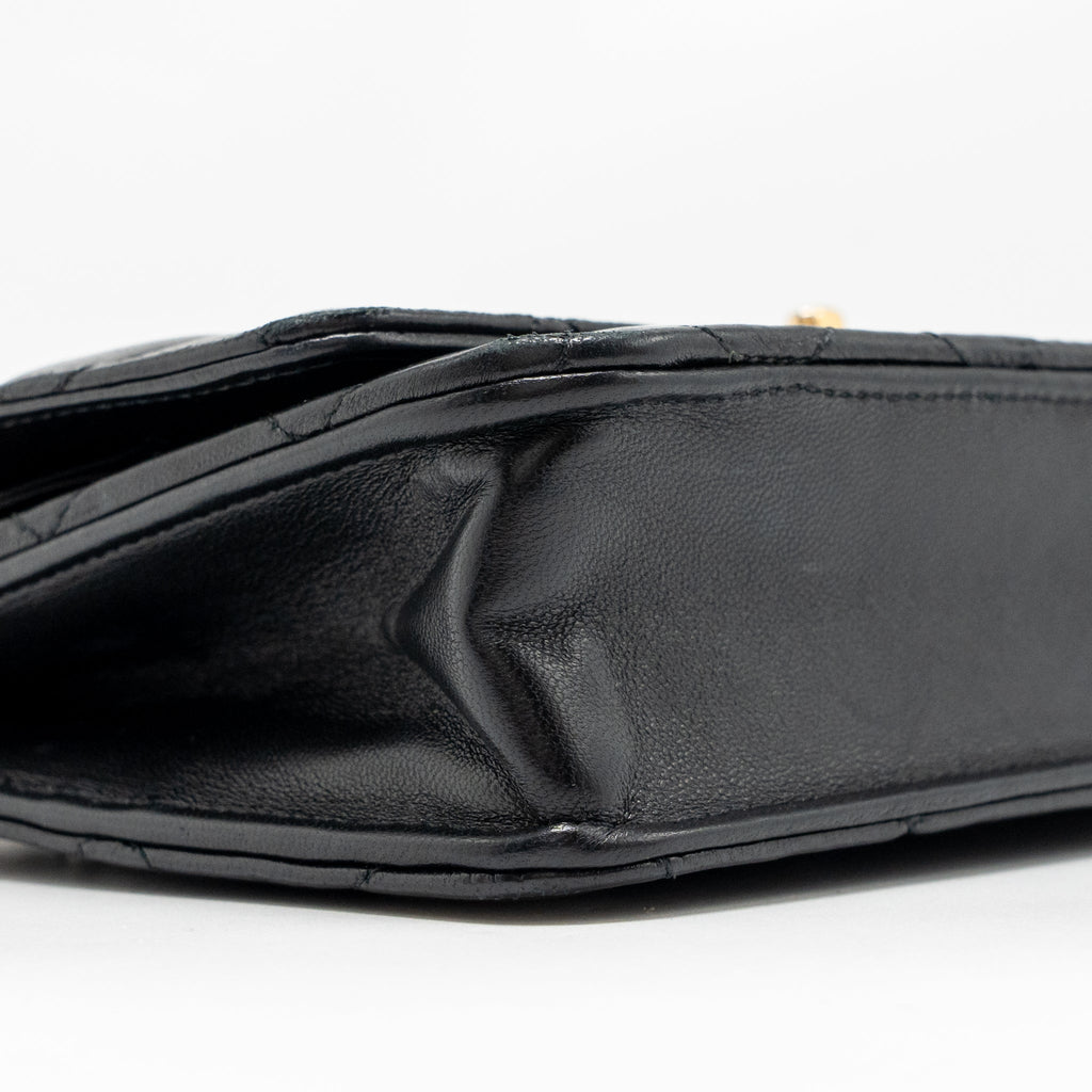 chanel-pearl-crush-wallet-on-chain-lambskin-black-ghw-microchip-copy