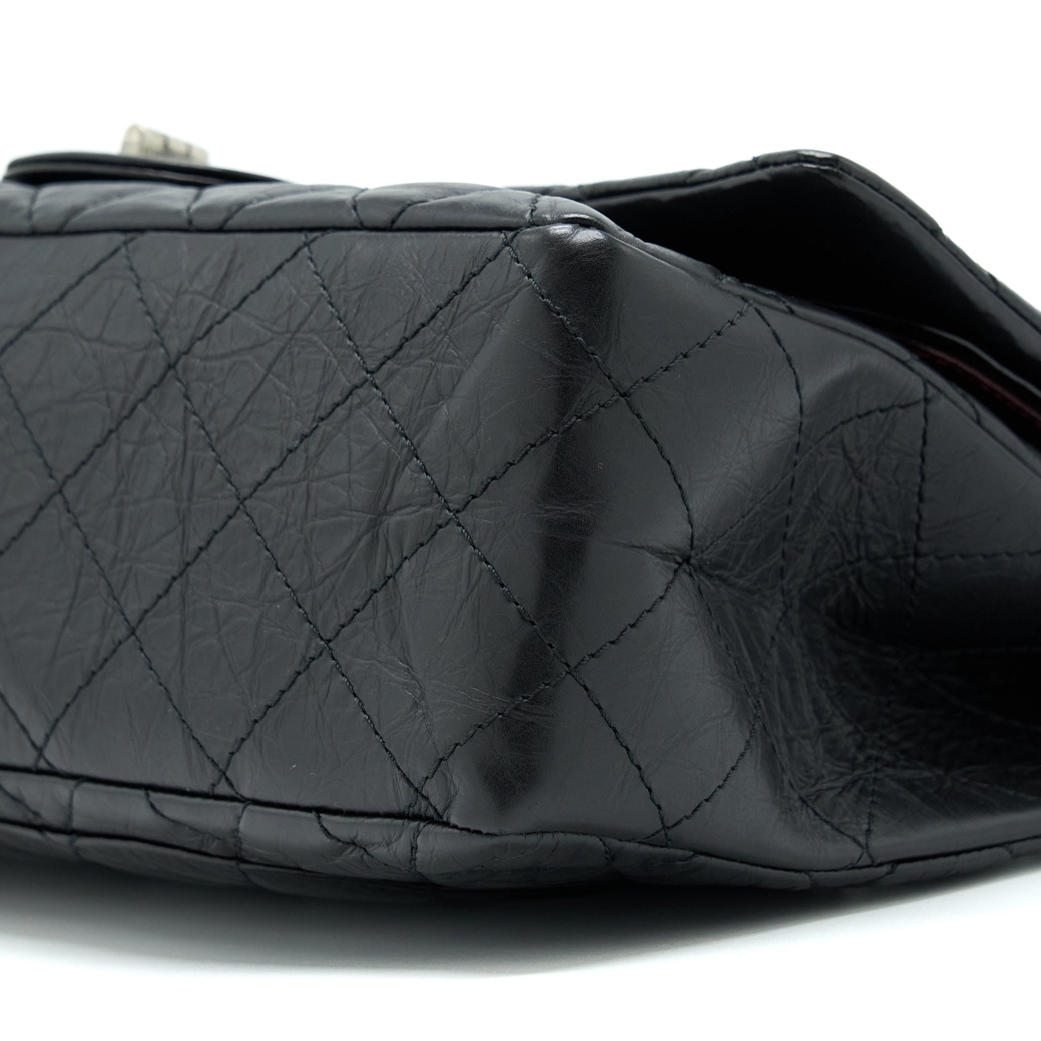 chanel-2-55-227-reissue-calfskin-black-ruthenium-hardware