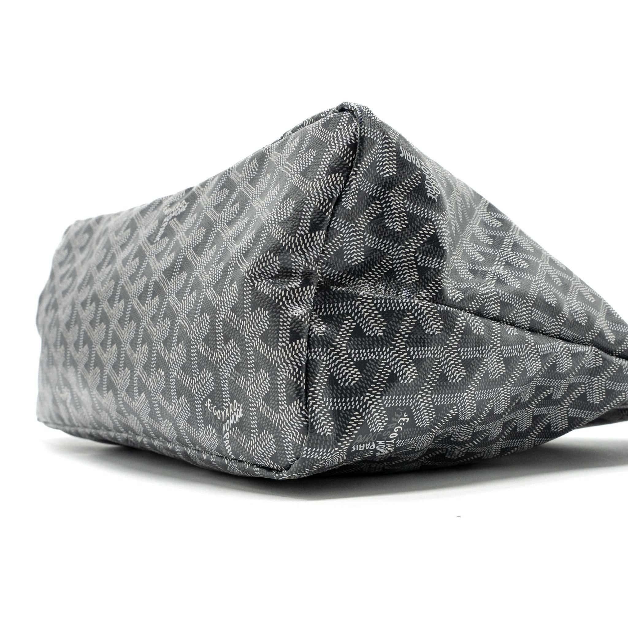 goyard-boheme-hobo-pm-goyardine-canvas-gris-shw