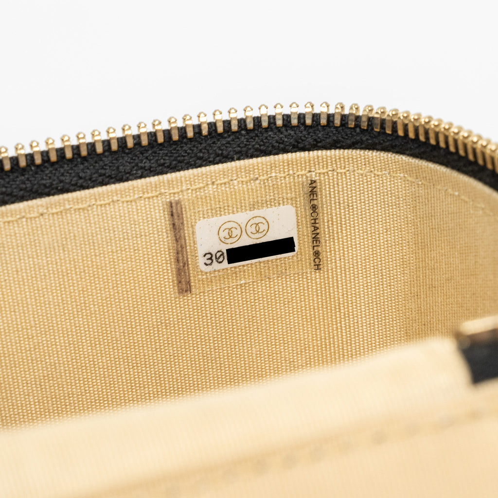 chanel-pearl-crush-mini-vanity-with-chain-lambskin-black-with-ghw