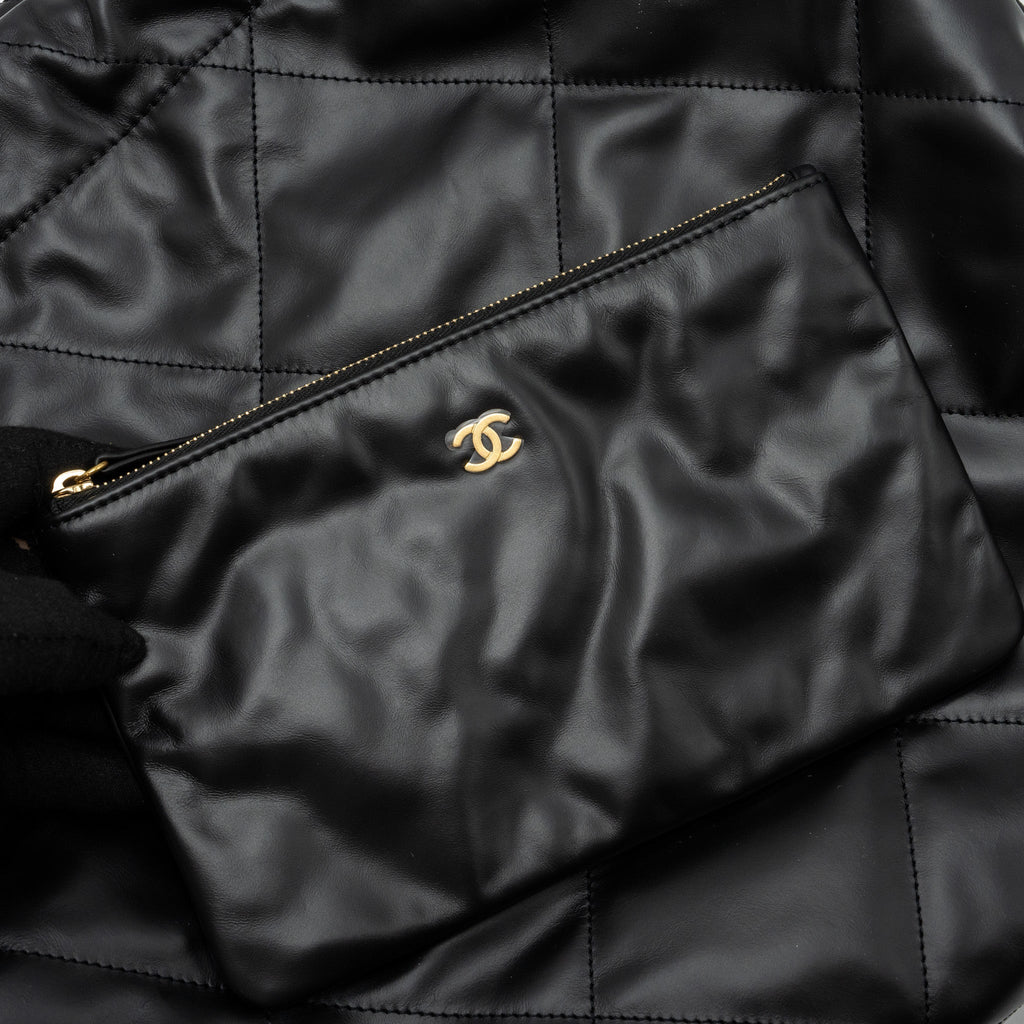 chanel-medium-22-bag-white-letter-calfskin-black-ghwmicrochip