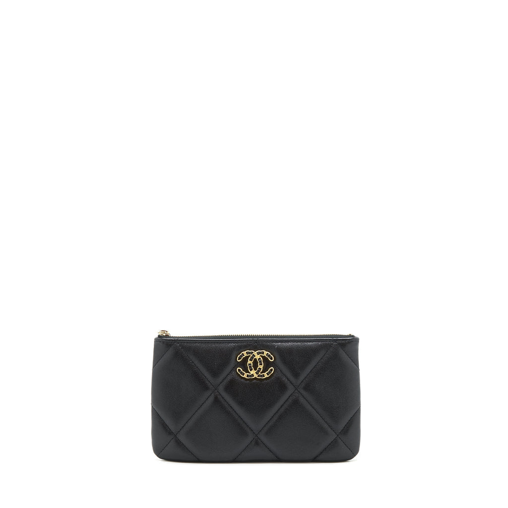 chanel-19-small-pouch-goatskin-black-ghw
