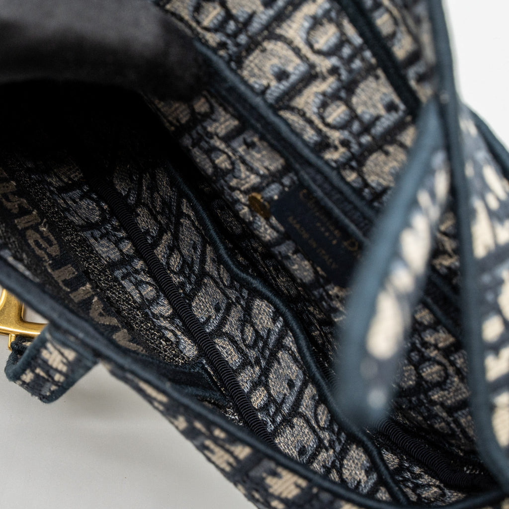 copy-of-dior-saddle-bag-blue-oblique-embroidery-ghw-1