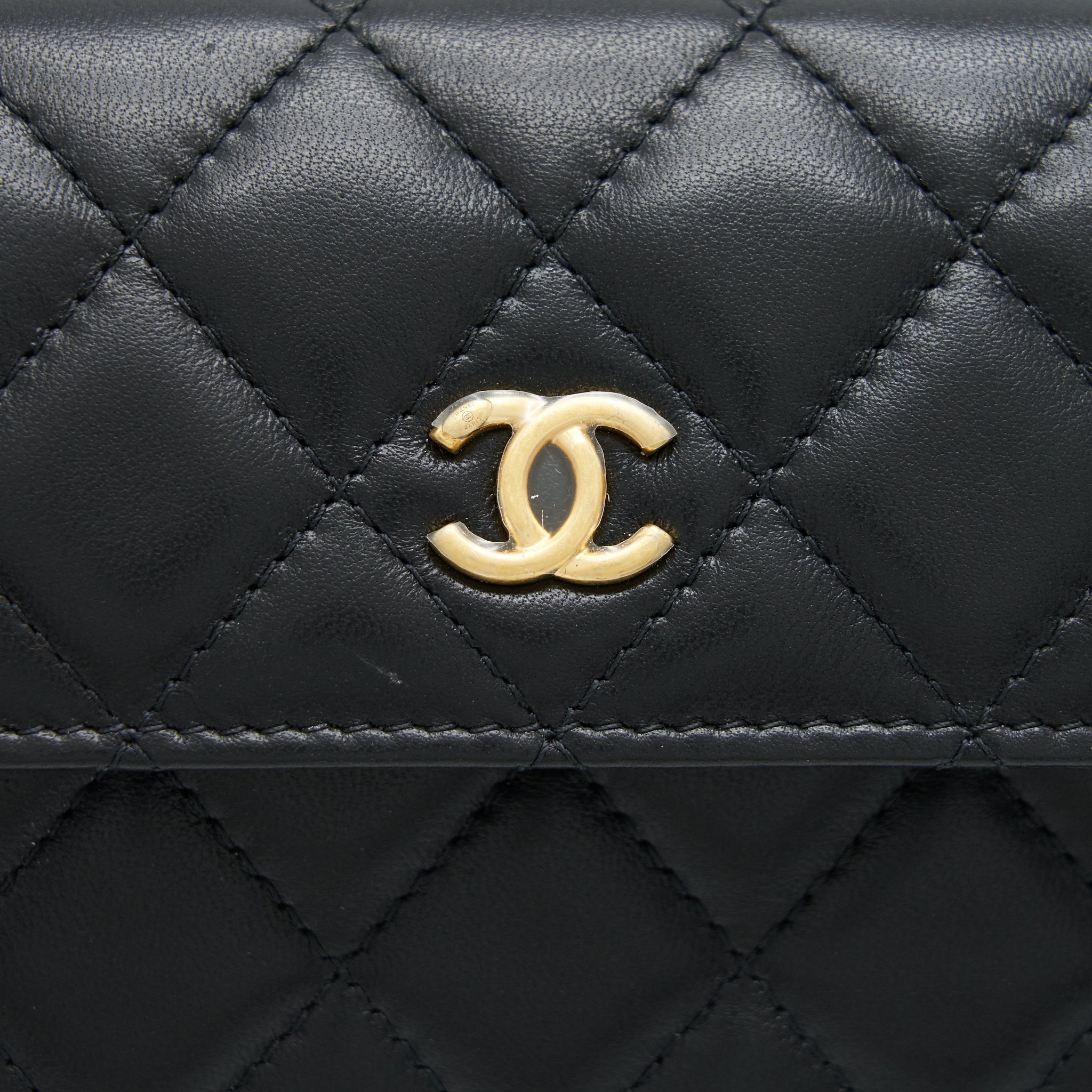 chanel-pearl-crush-mini-belt-coins-purse-card-holder-black-ghw