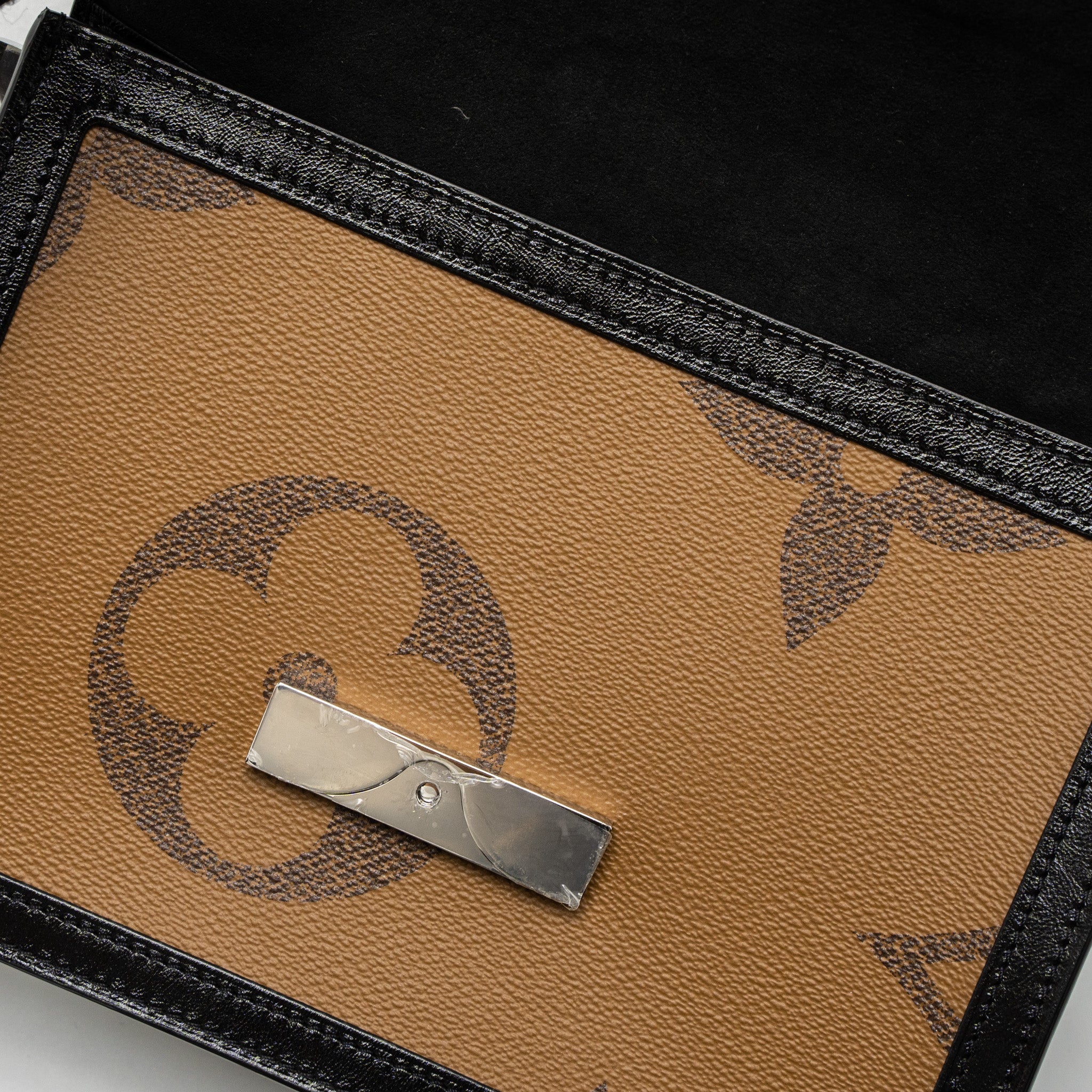 copy-of-louis-vuitton-dauphine-mm-giant-monogram-canvas-shw