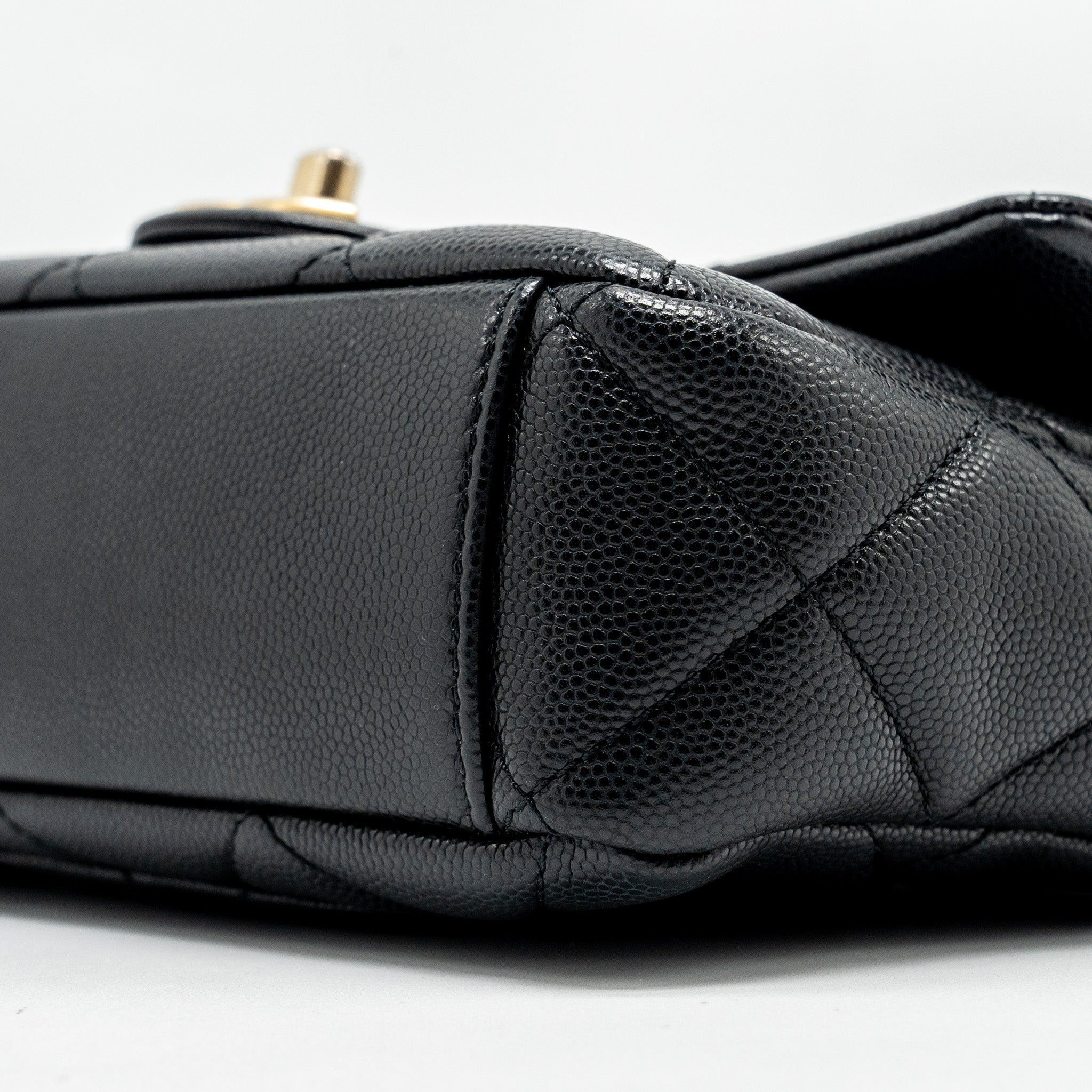 chanel-twist-your-button-quilted-flap-bag-caviar-black-ghw-microchip-copy