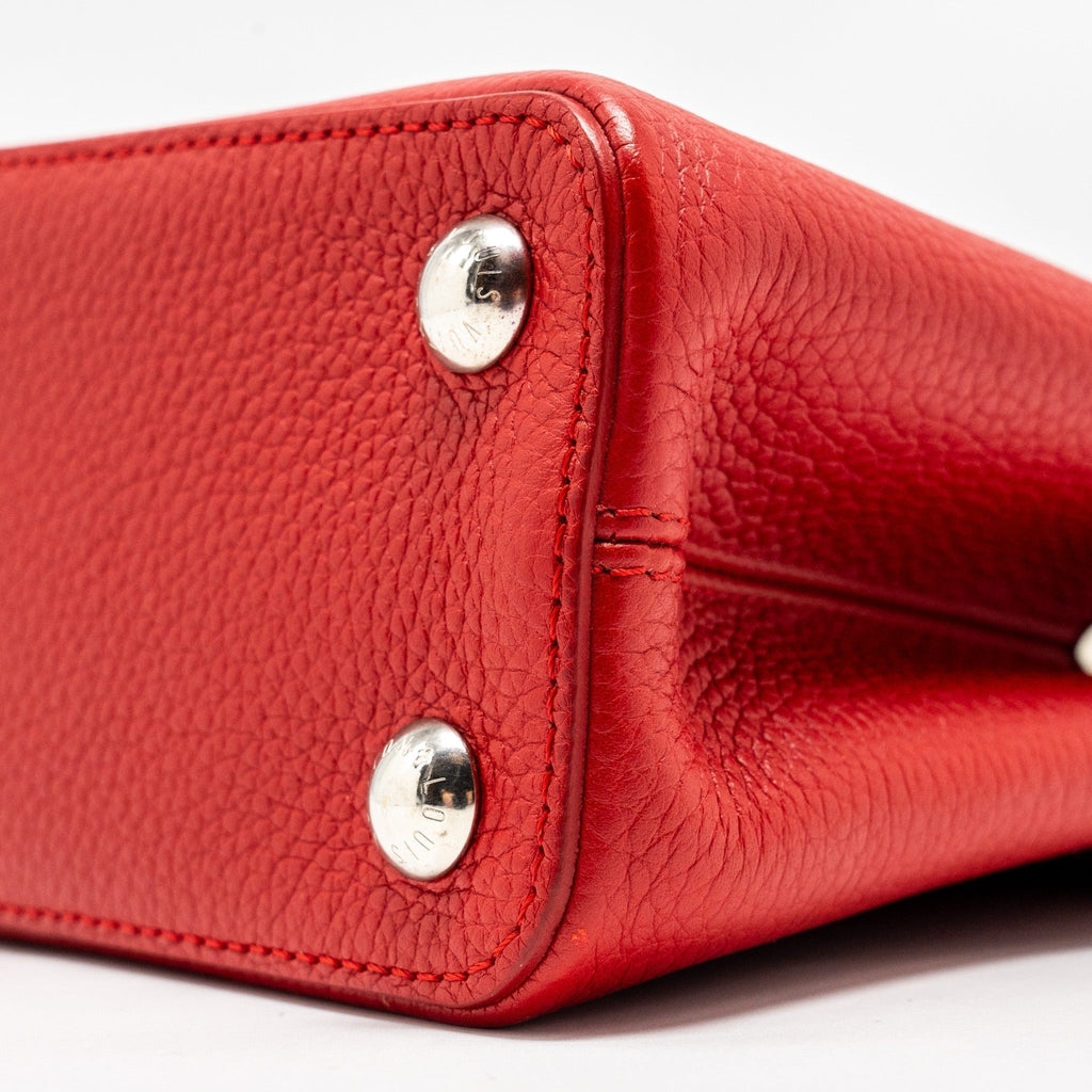 louis-vuitton-capcuine-bb-taurillon-red-shw-1