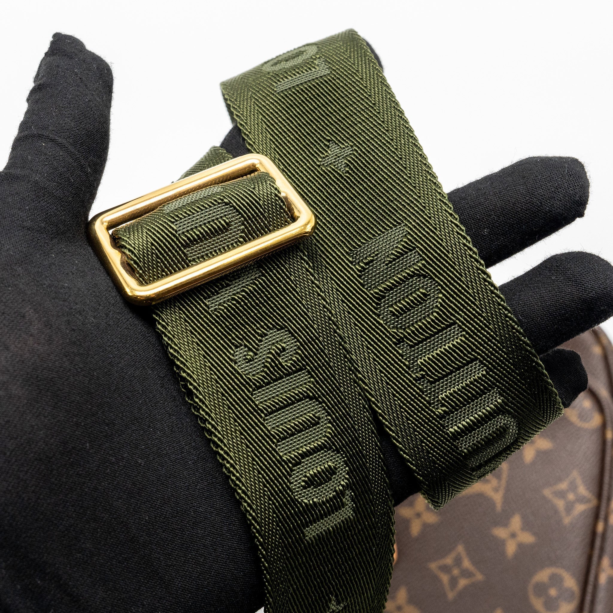 louis-vuitton-multi-pochette-monogram-canvas-khaki-strap-ghw-5