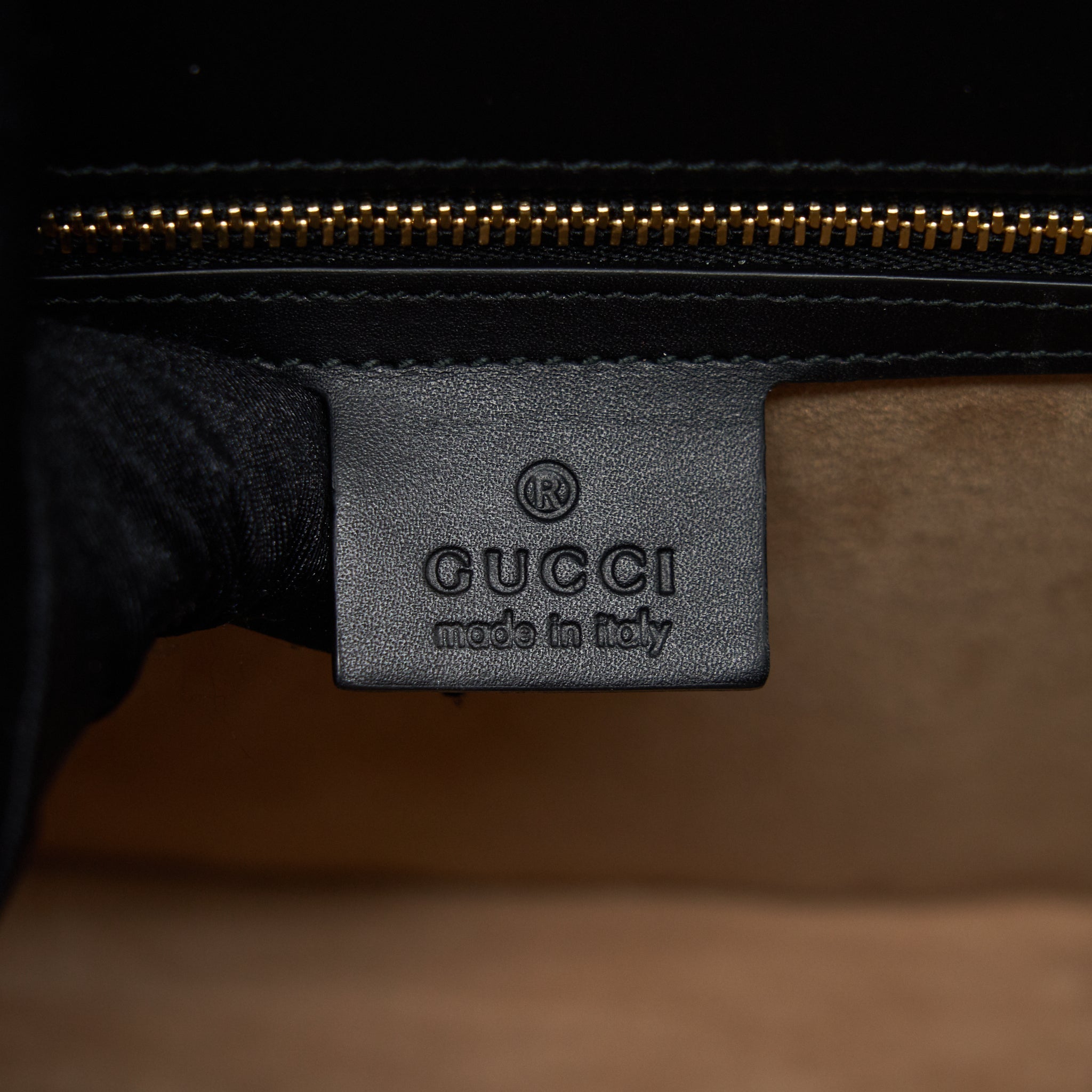 gucci-small-sylvie-shoulder-bag-black