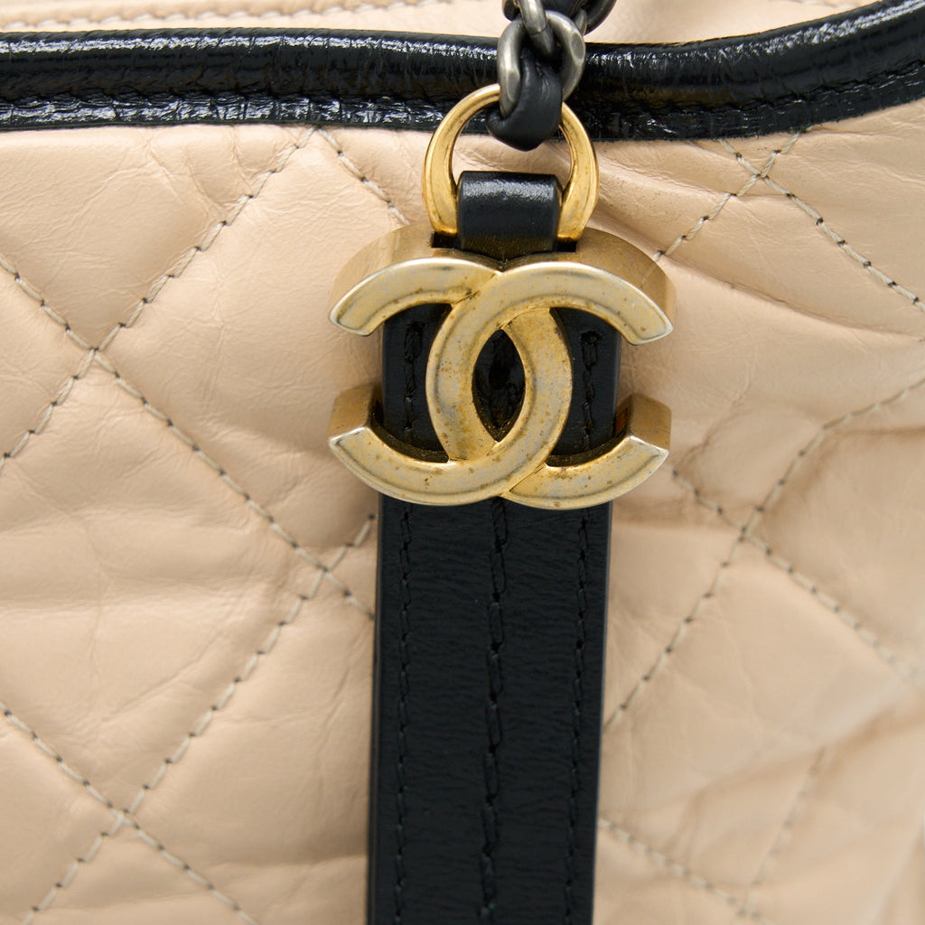 chanel-medium-gabrielle-hobo-bag-calfskin-beige-black-multicolour-hardware