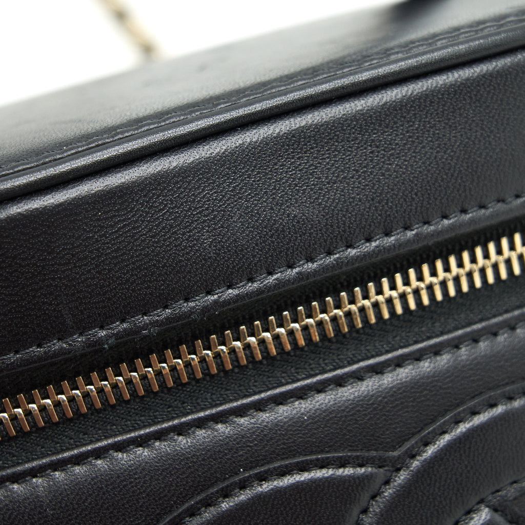 chanel-vanity-case-lambskin-black-lghw