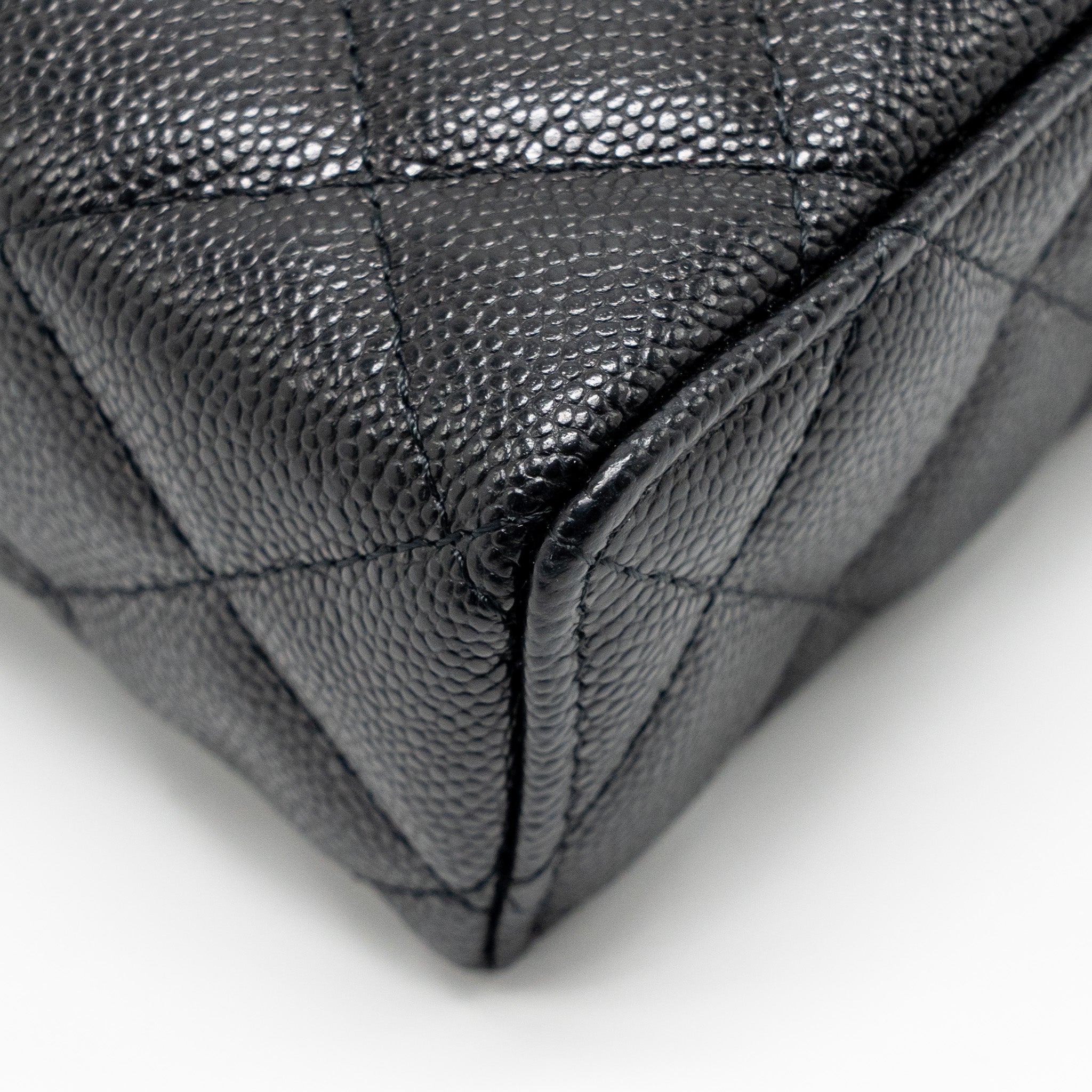 chanel-25p-cc-top-handle-vanity-with-chain-caviar-black-lghwmicrochip