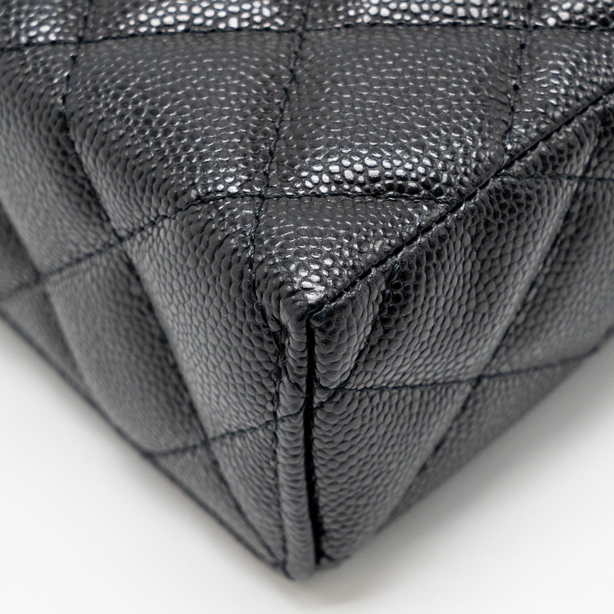 chanel-25p-cc-top-handle-vanity-with-chain-caviar-black-lghwmicrochip