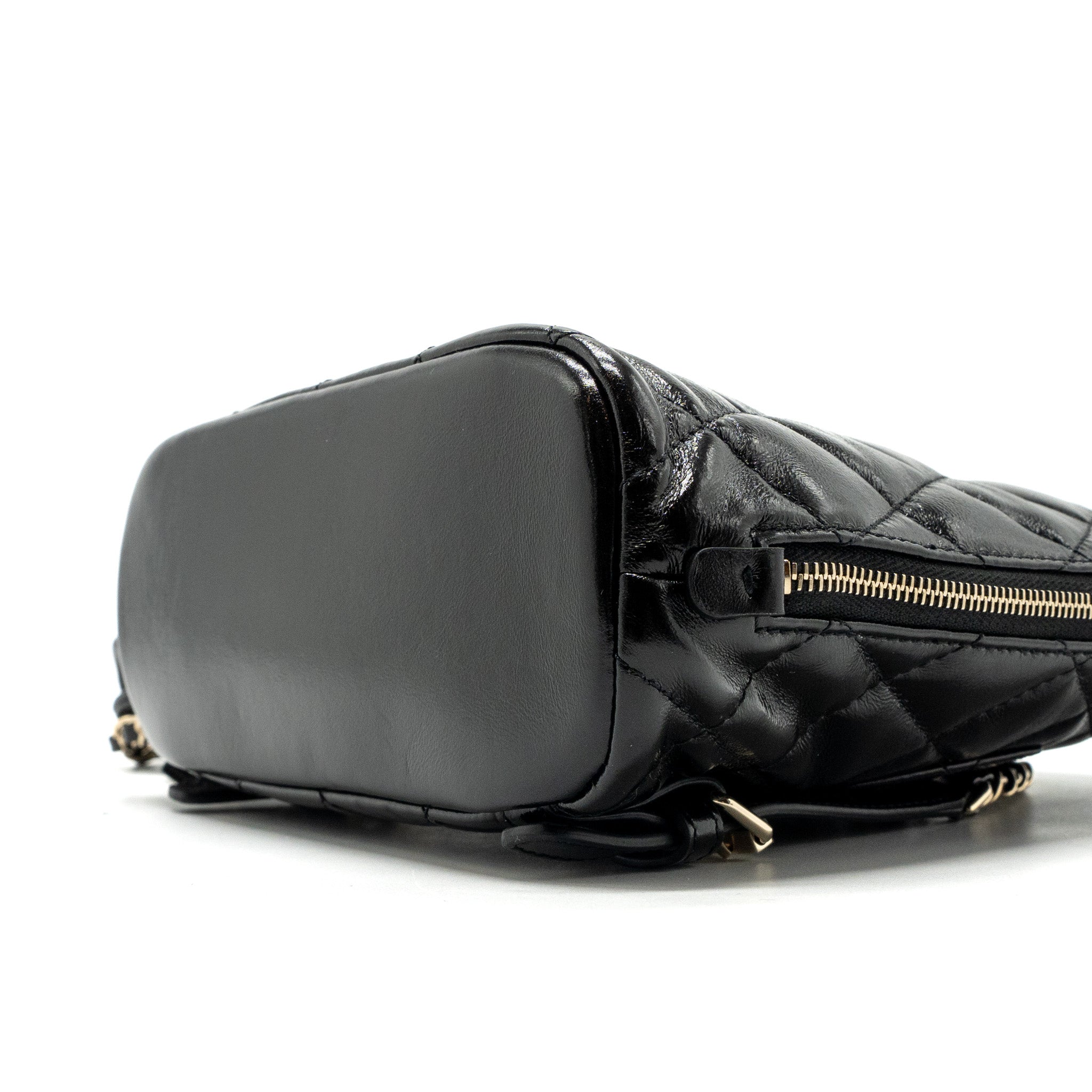 chanel-22a-backpack-patent-black-lghw-microchip