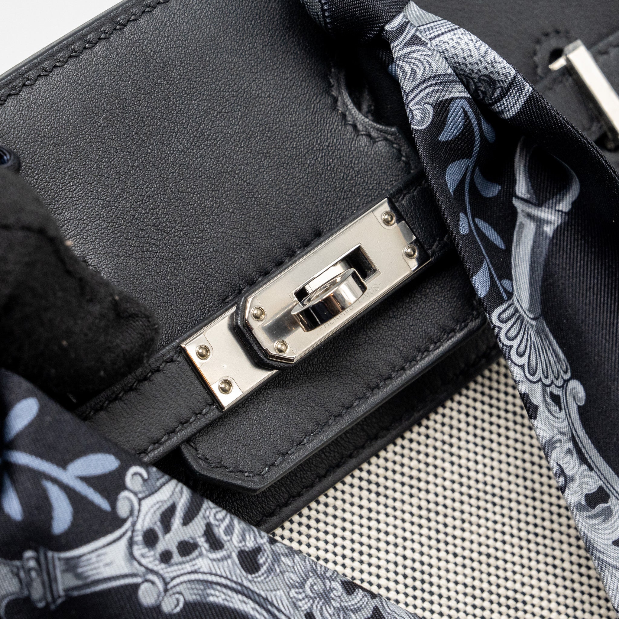 hermes-birkin-25-toile-swift-canvas-black-shw-stamp-b