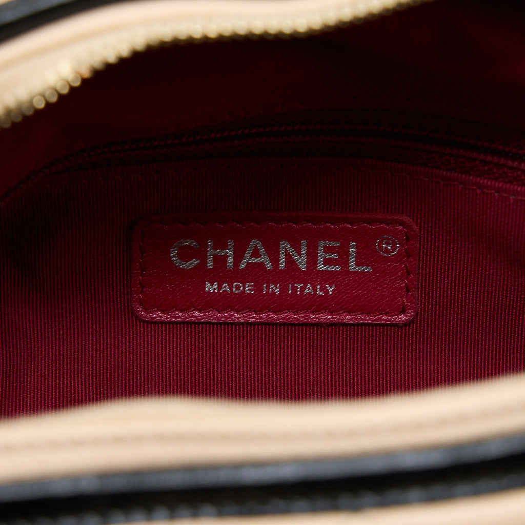 chanel-medium-gabrielle-hobo-bag-calfskin-beige-black-multicolour-hardware