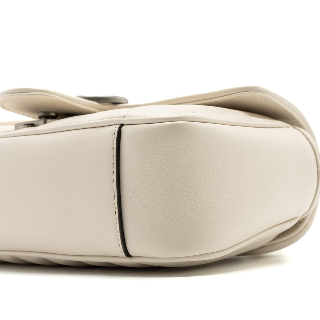 gucci-mini-marmont-calfskin-leather-cream-shw